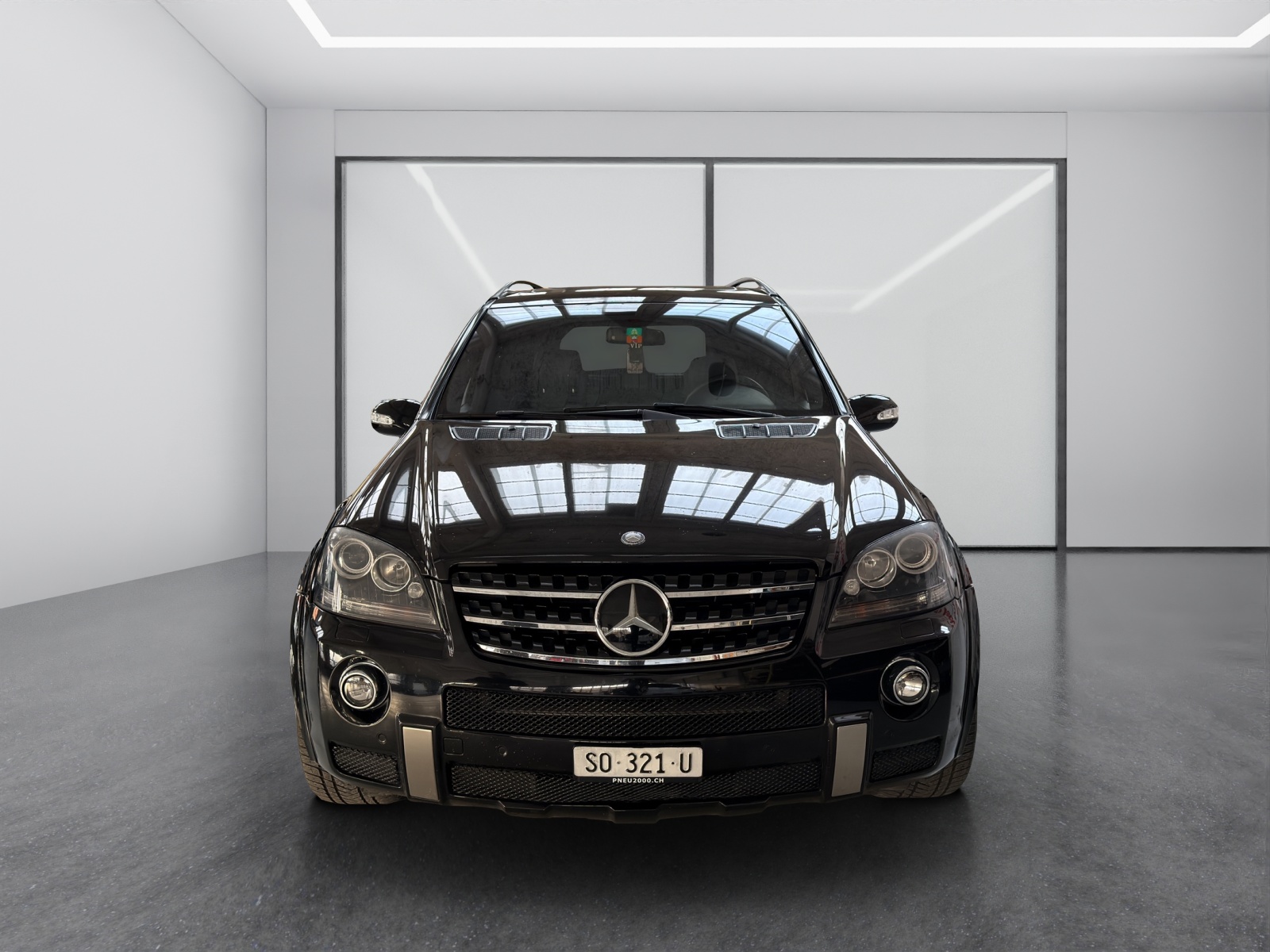 MERCEDES-BENZ ML 63 AMG 4Matic 7G-Tronic-image-4