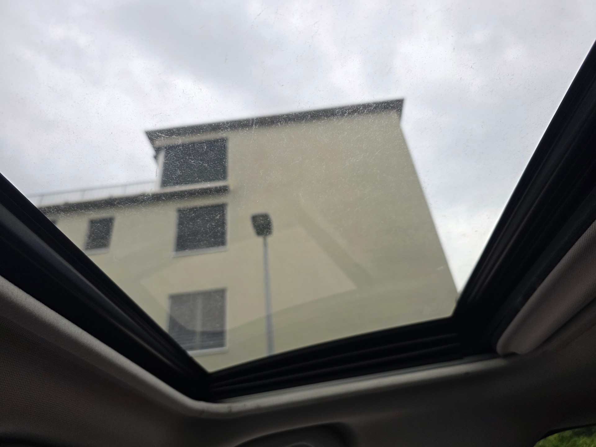 SUBARU Outback 2.5i Swiss Plus AWD Lineartronic-image-18