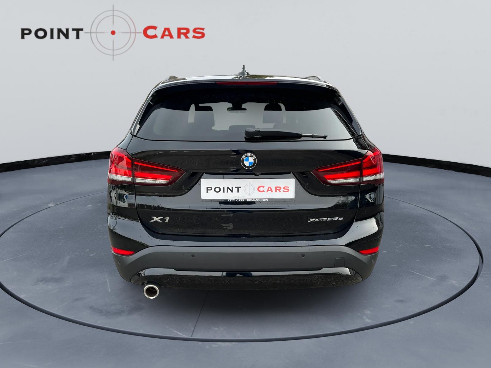 BMW X1 xDrive 25e Sport Line Steptronic-image-3