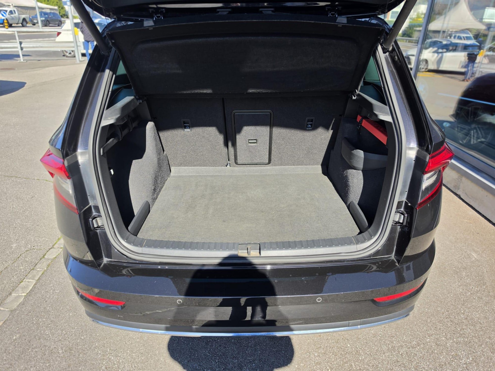 SKODA Karoq 2.0 TSI SportLine DSG 4x4-image-3