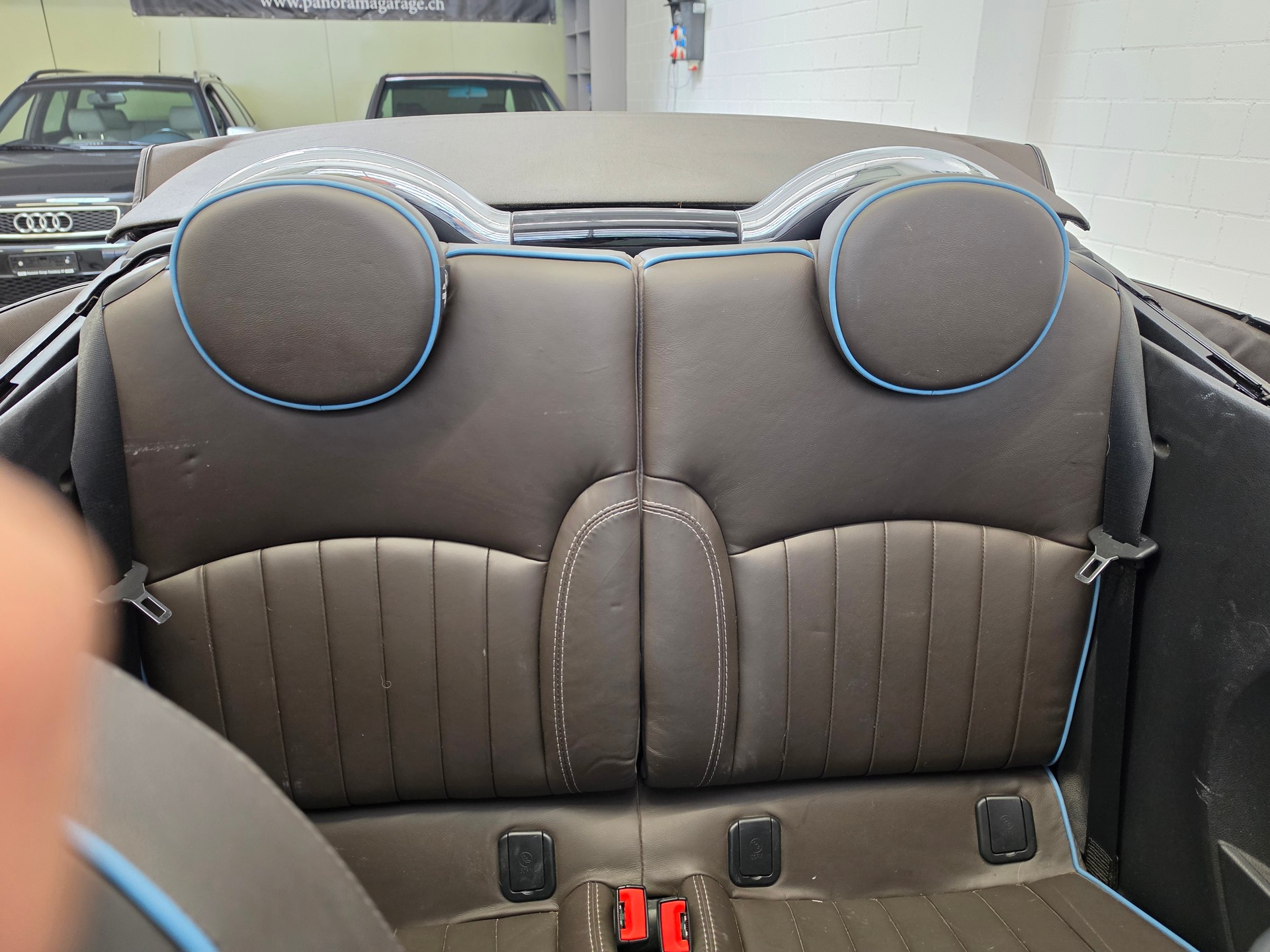 MINI Cooper Cabriolet Highgate EDITION-image-16