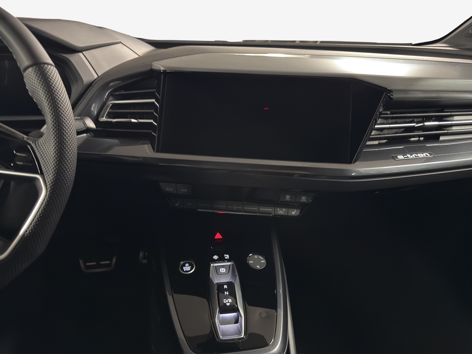 AUDI Q4 e-tron 45 Attraction quattro-image-10