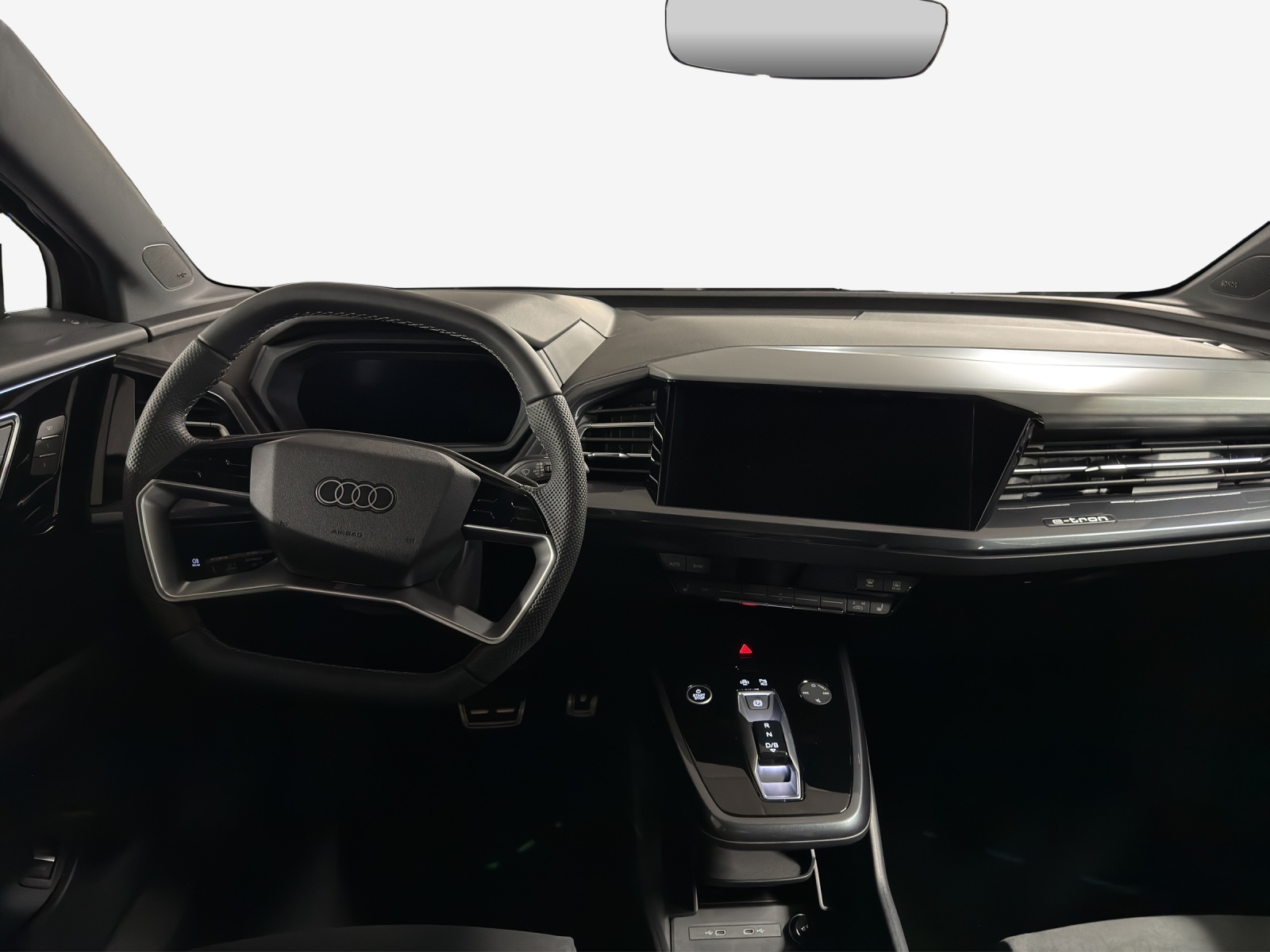 AUDI Q4 e-tron 45 Attraction quattro-image-8