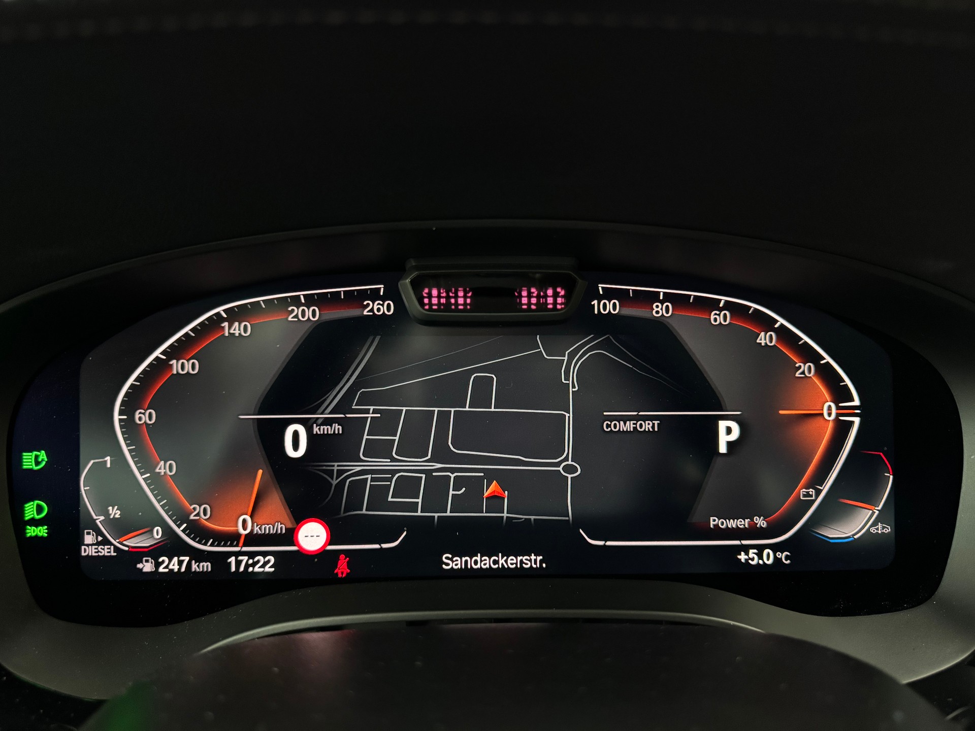 BMW 530d xDrive 48V Luxury Line Steptronic-image-13