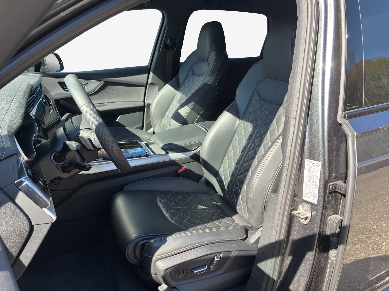 AUDI Q7 SUV TDI quattro 210 kW S Line tiptronic-image-7