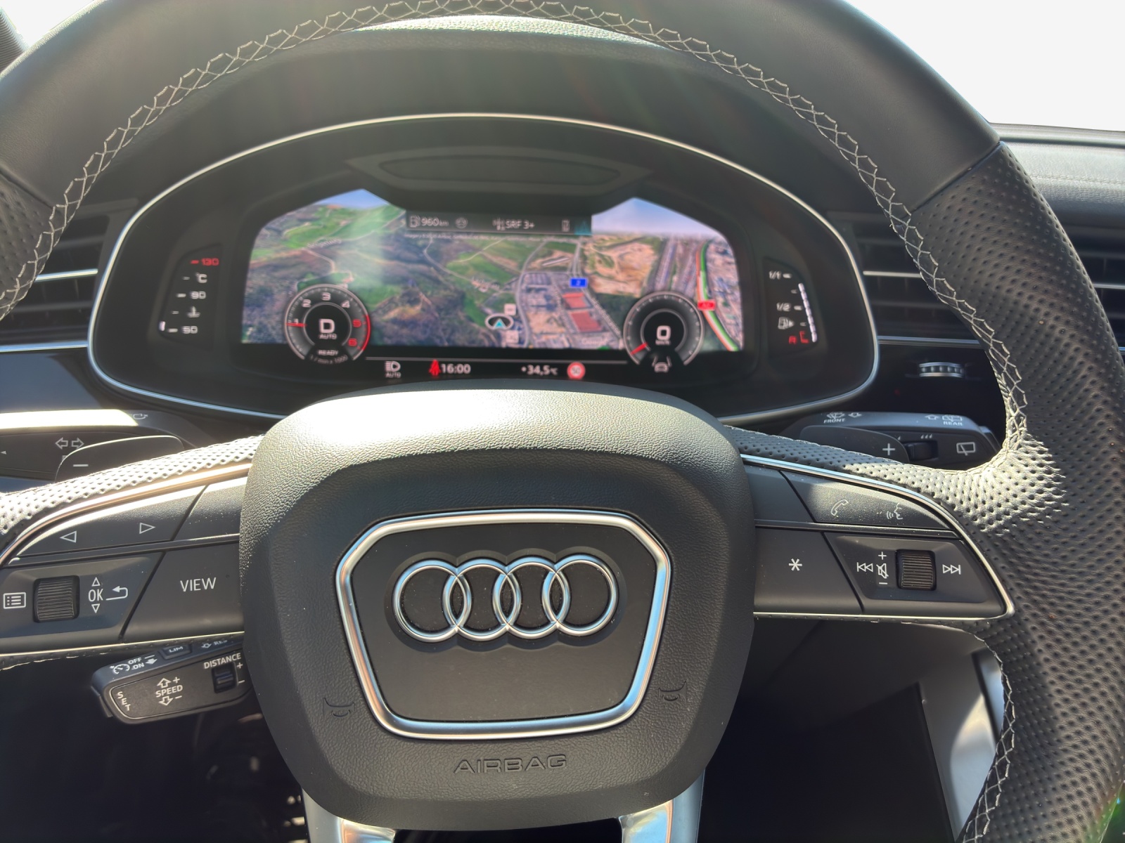 AUDI Q7 SUV TDI quattro 210 kW S Line tiptronic-image-15