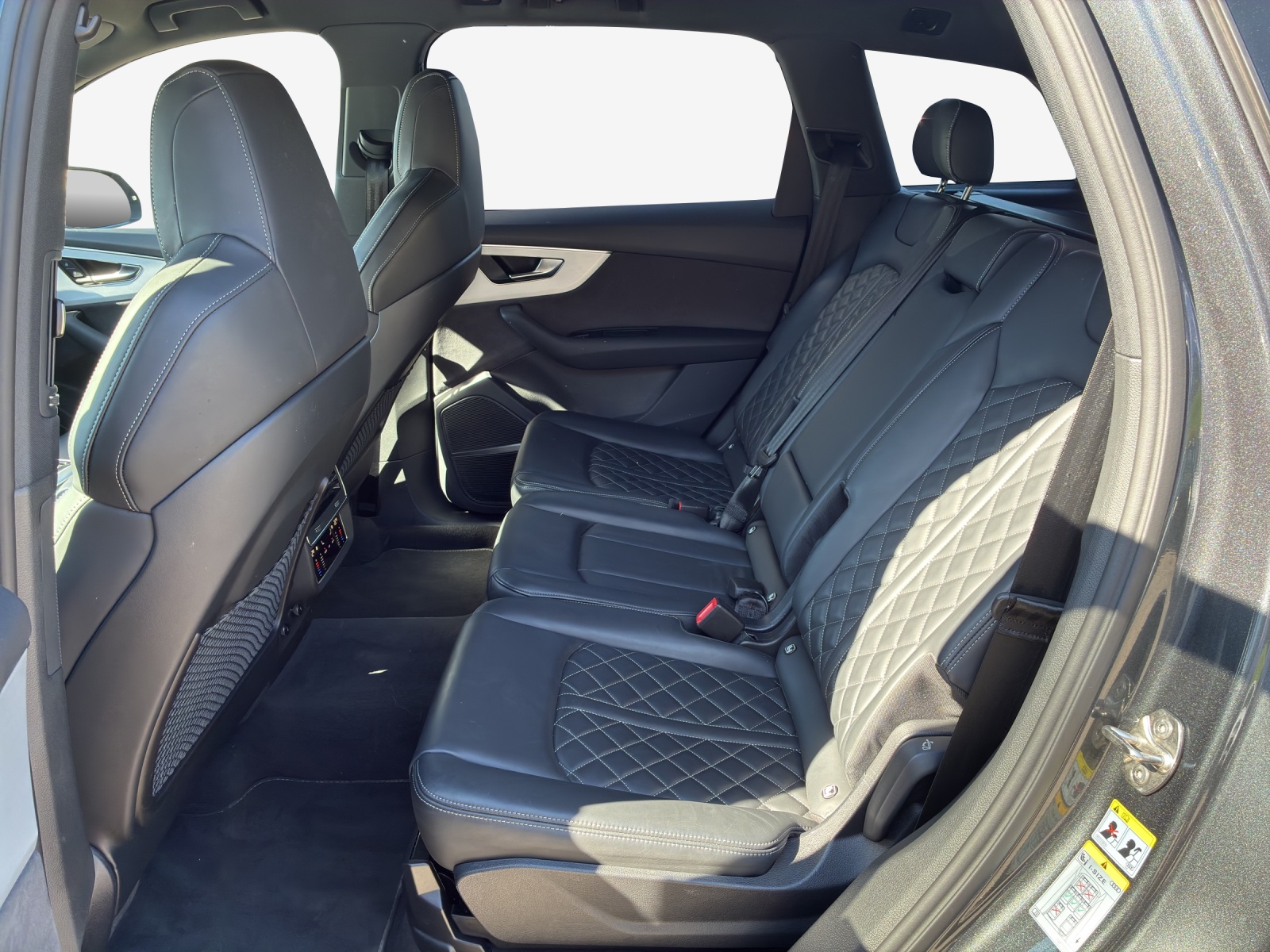 AUDI Q7 SUV TDI quattro 210 kW S Line tiptronic-image-11