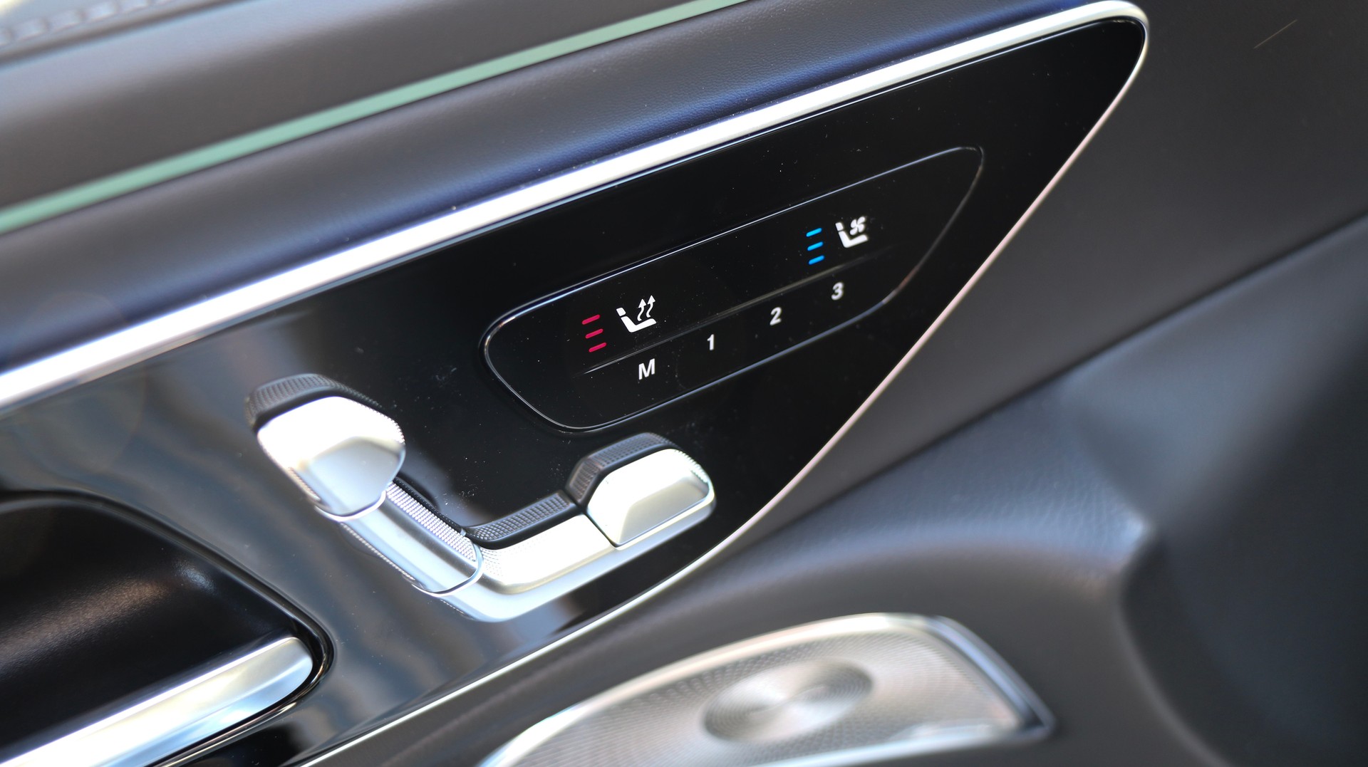 MERCEDES-BENZ E 53 Hybrid 4M+ 9G-Tronic-image-15