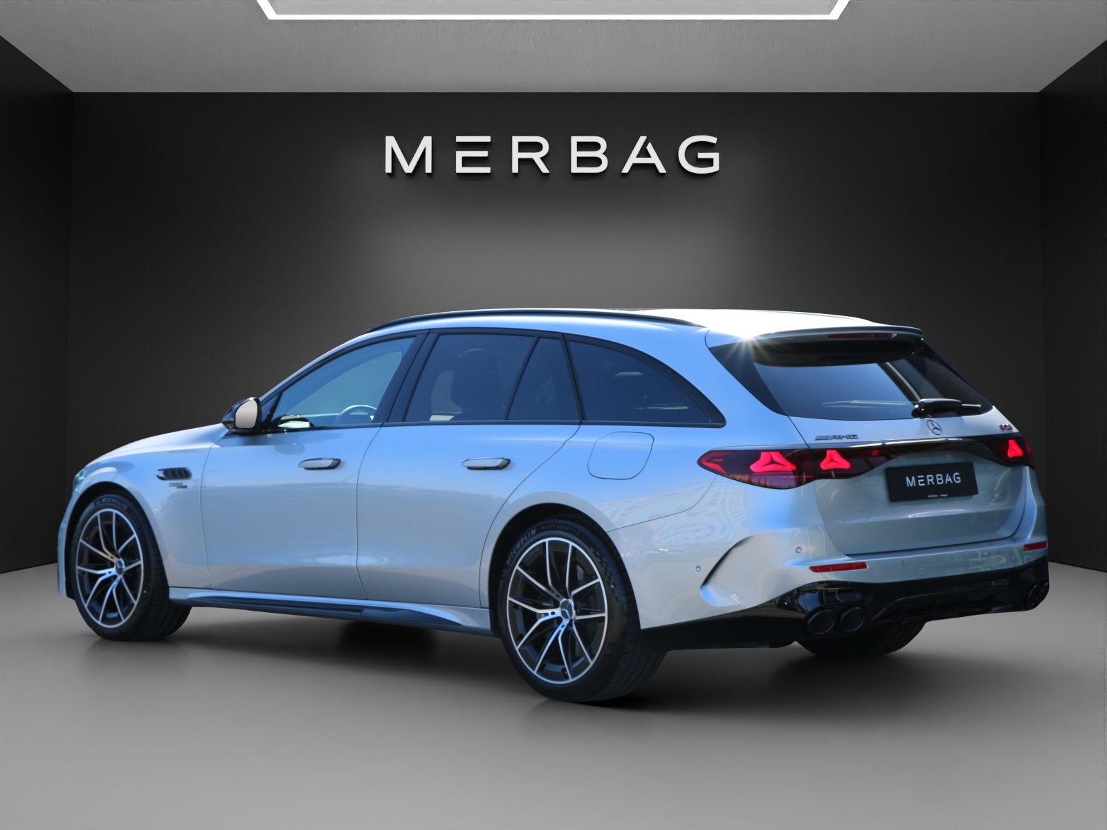 MERCEDES-BENZ E 53 Hybrid 4M+ 9G-Tronic-image-3
