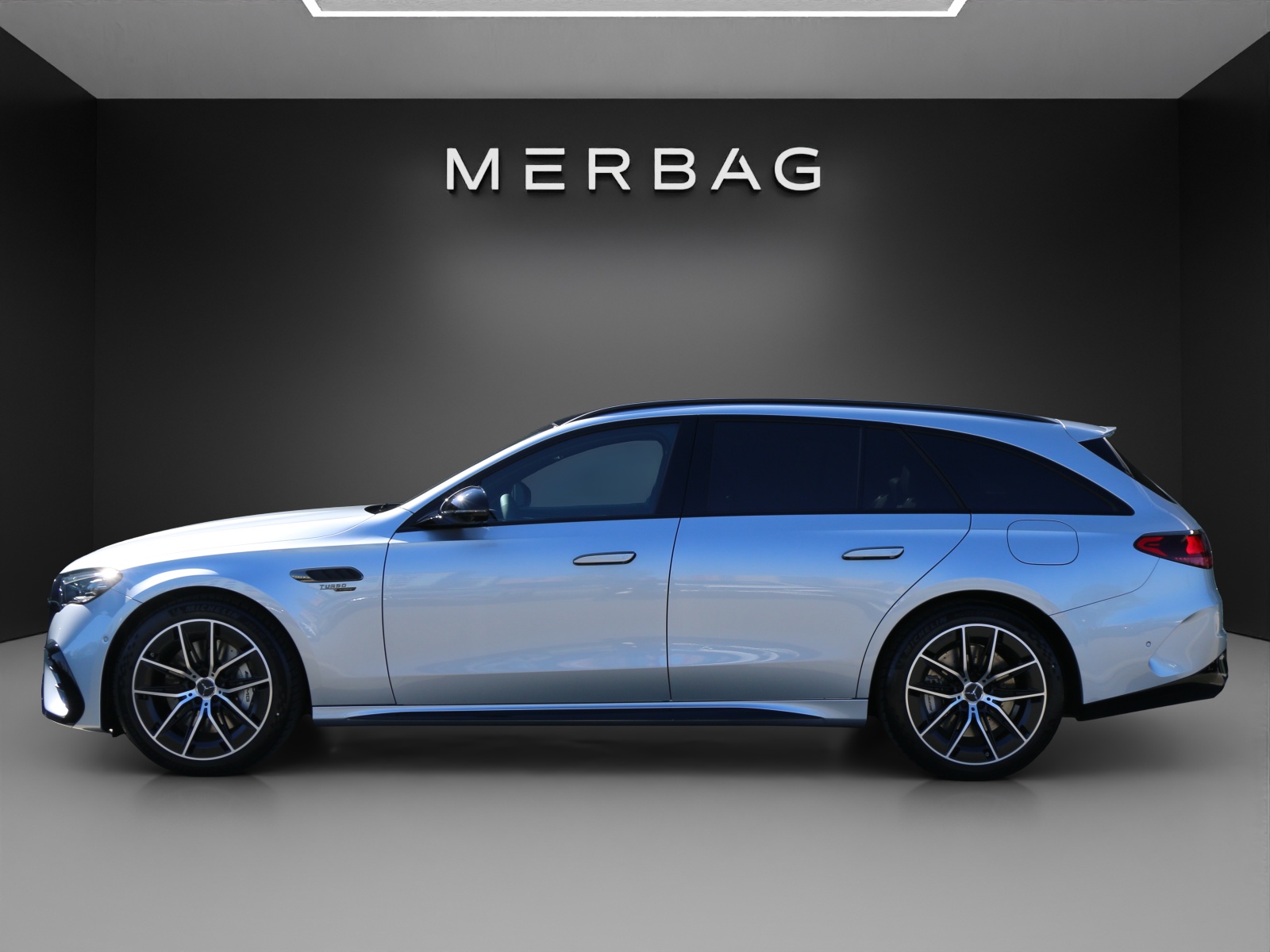 MERCEDES-BENZ E 53 Hybrid 4M+ 9G-Tronic-image-1