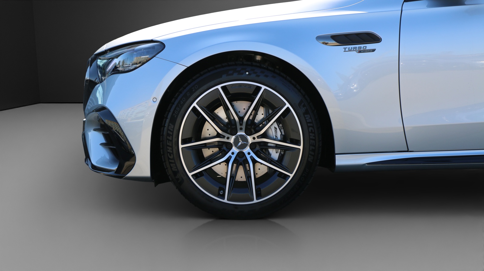 MERCEDES-BENZ E 53 Hybrid 4M+ 9G-Tronic-image-2