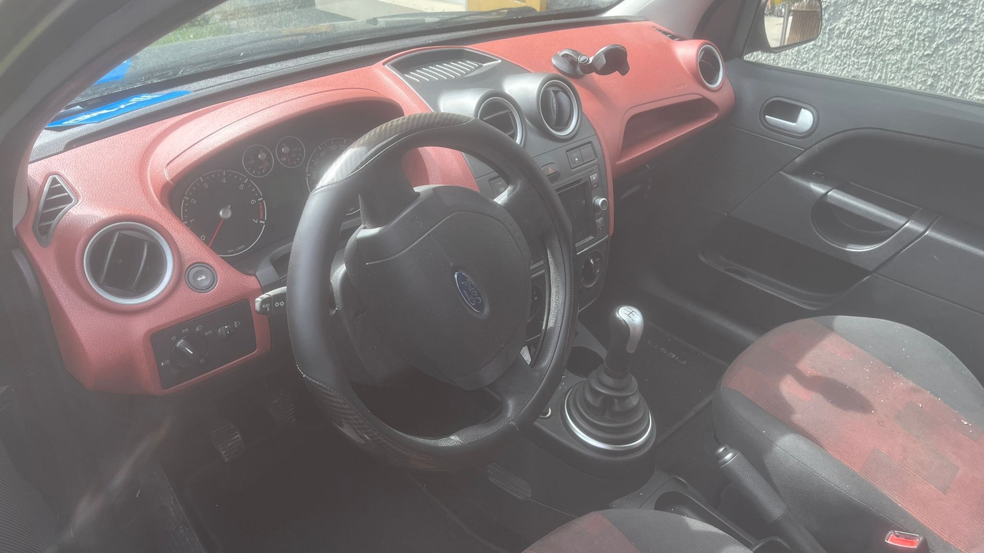 FORD FIESTA-image-0