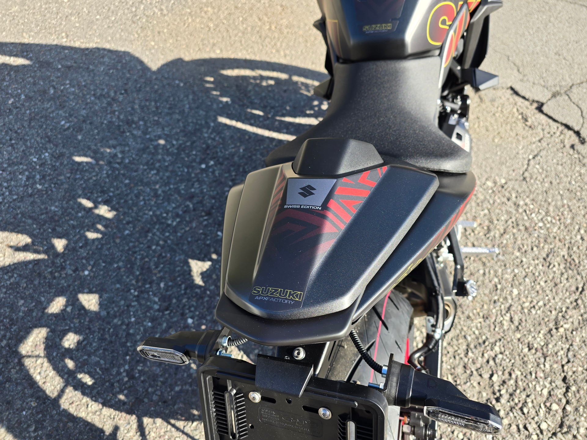 SUZUKI GSX 8 R EVO (35kW) Spécial Swiss-image-9