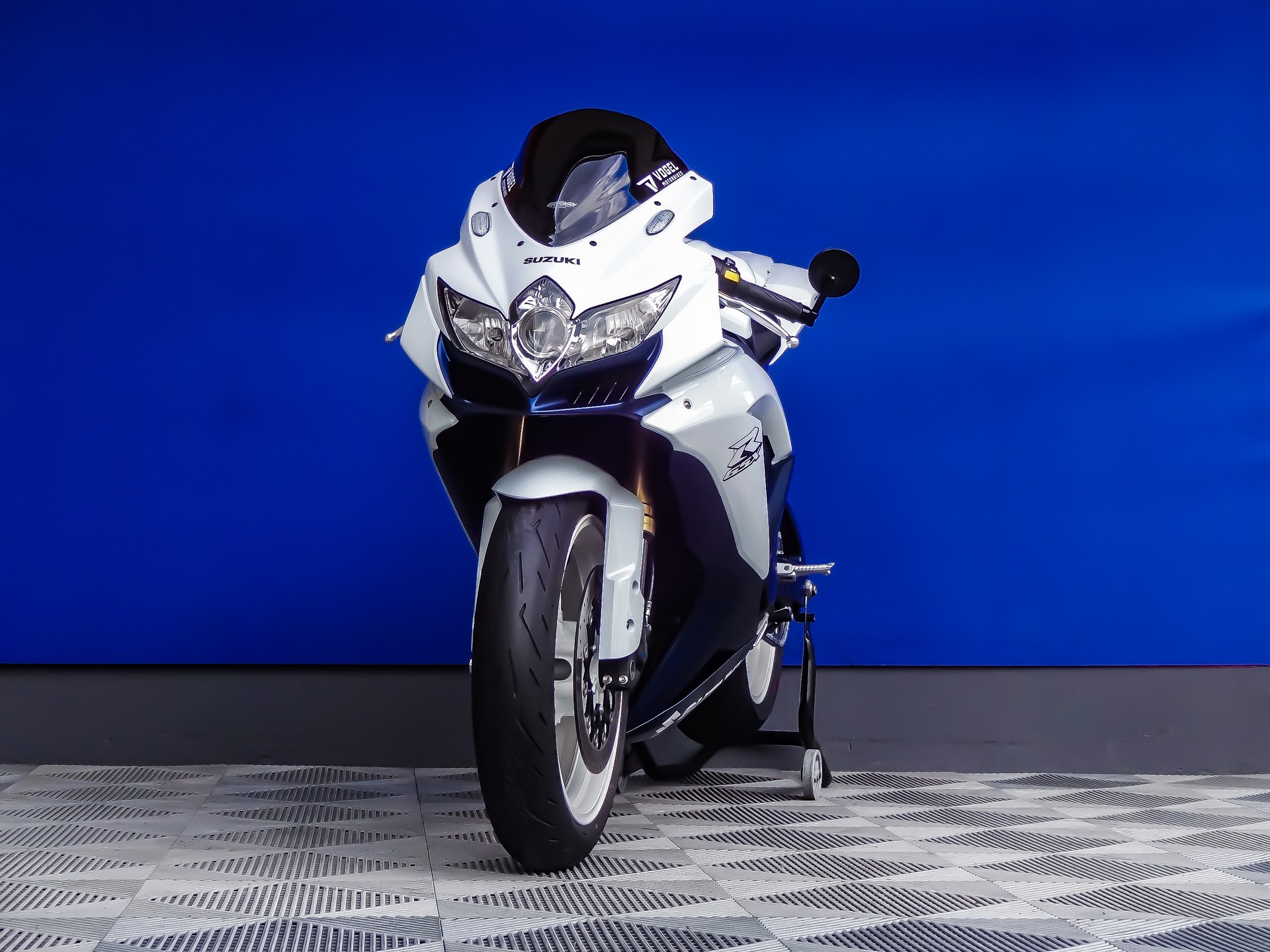 SUZUKI GSX-R 600 U L0 (25kW)-showroom-element-3