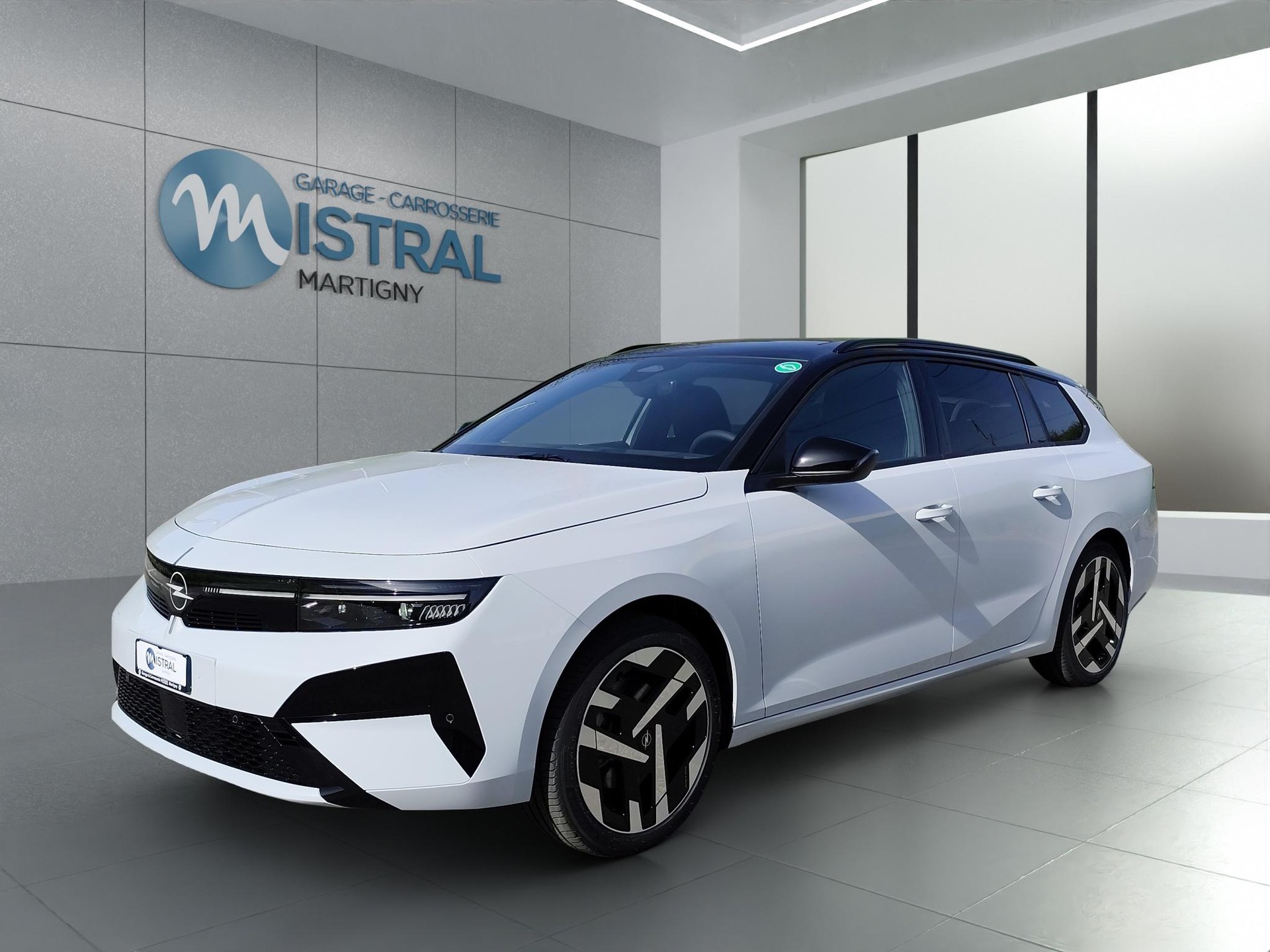 OPEL Astra-e Sports Tourer Ultimate-image-0