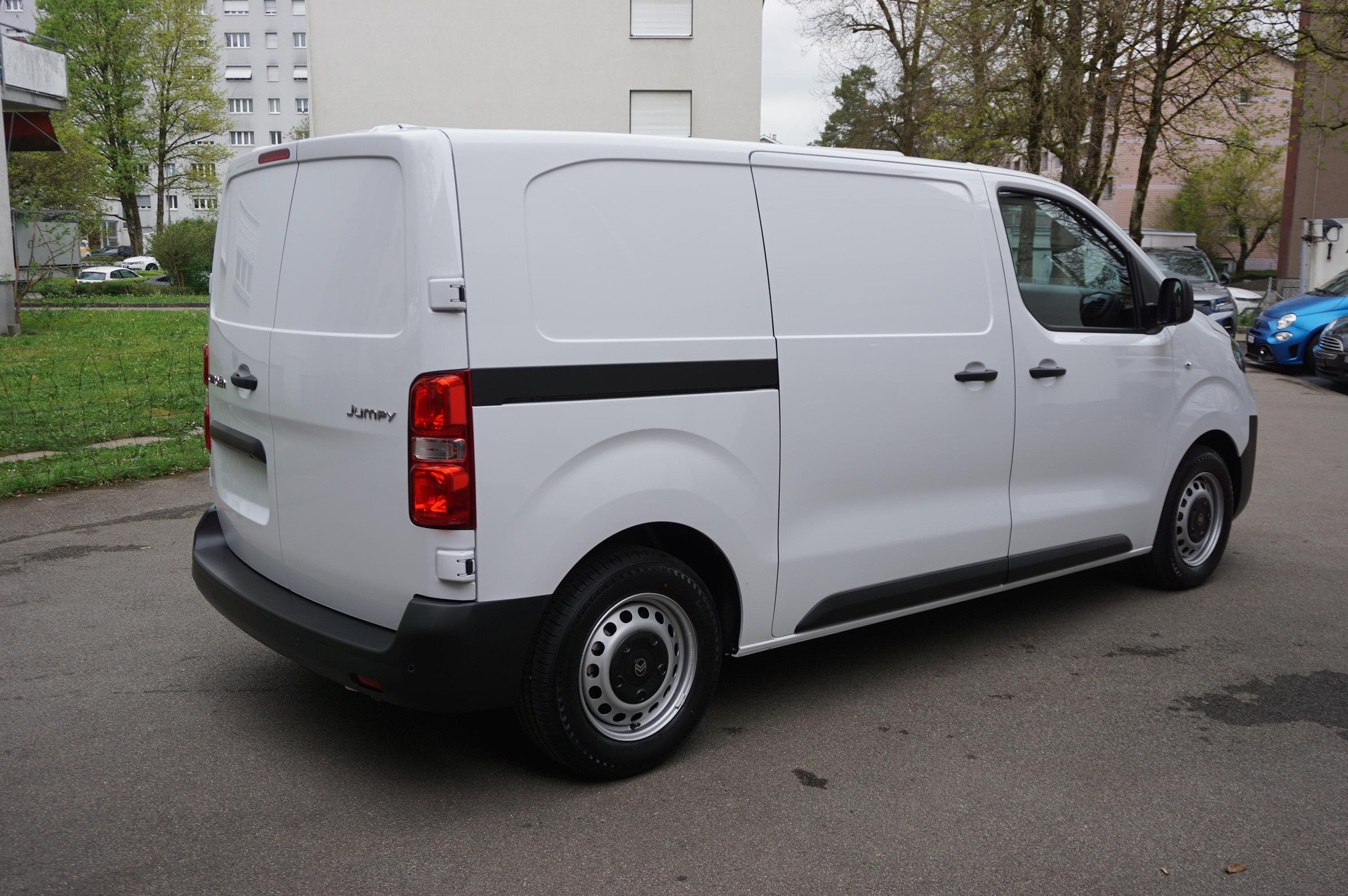 CITROEN Jumpy Kaw. M 1.5 BlueHDi 120 First S/S-image-1