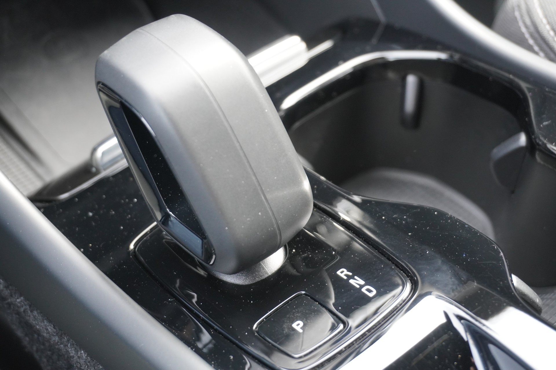 VOLVO XC40 T4 PHEV Plus Bright DCT-image-15