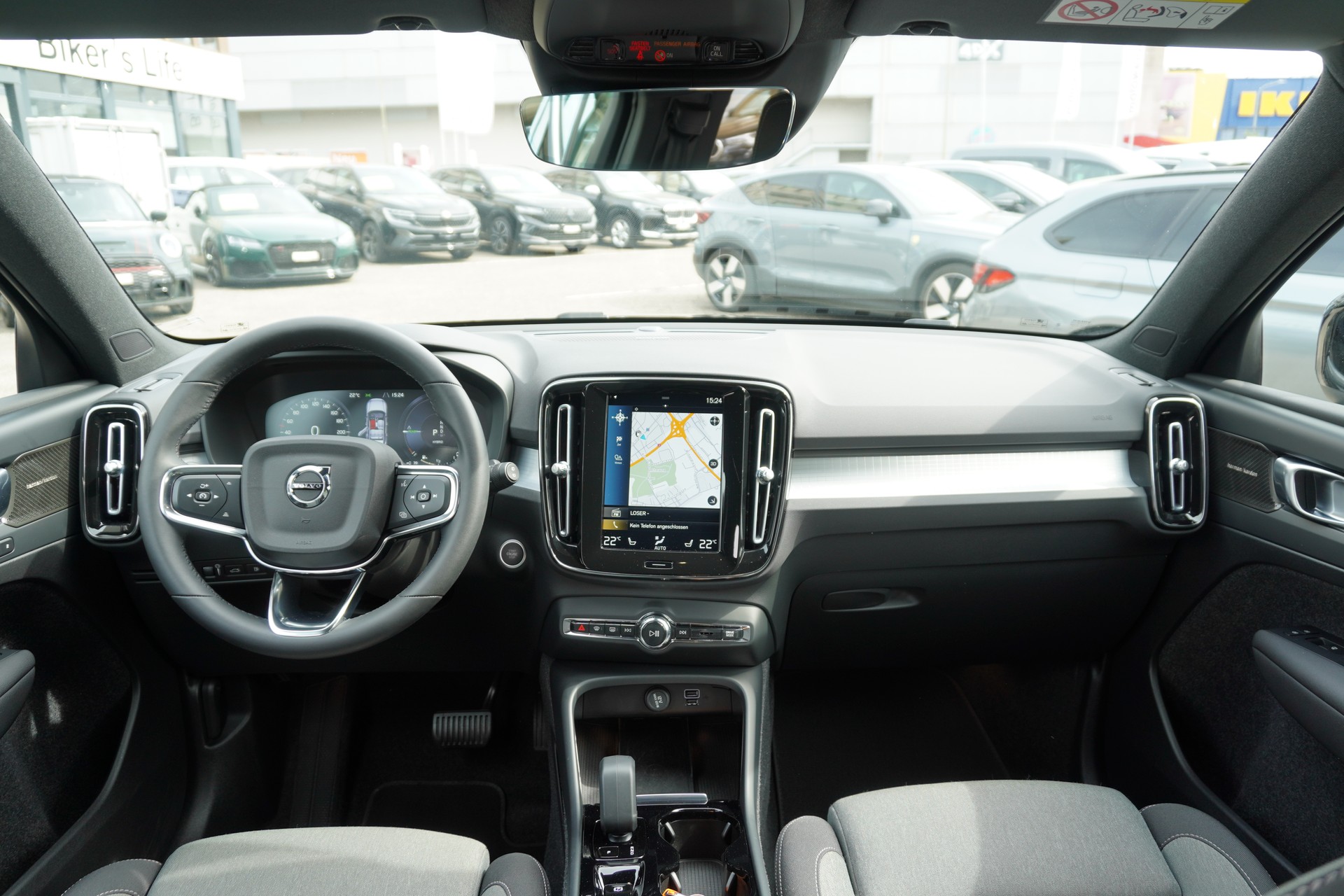 VOLVO XC40 T4 PHEV Plus Bright DCT-image-14