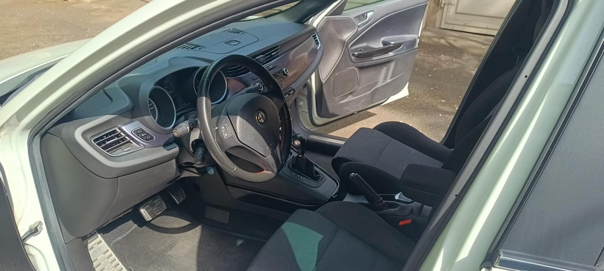 ALFA ROMEO Giulietta 1.4 MultiAir Progression TCT-image-3