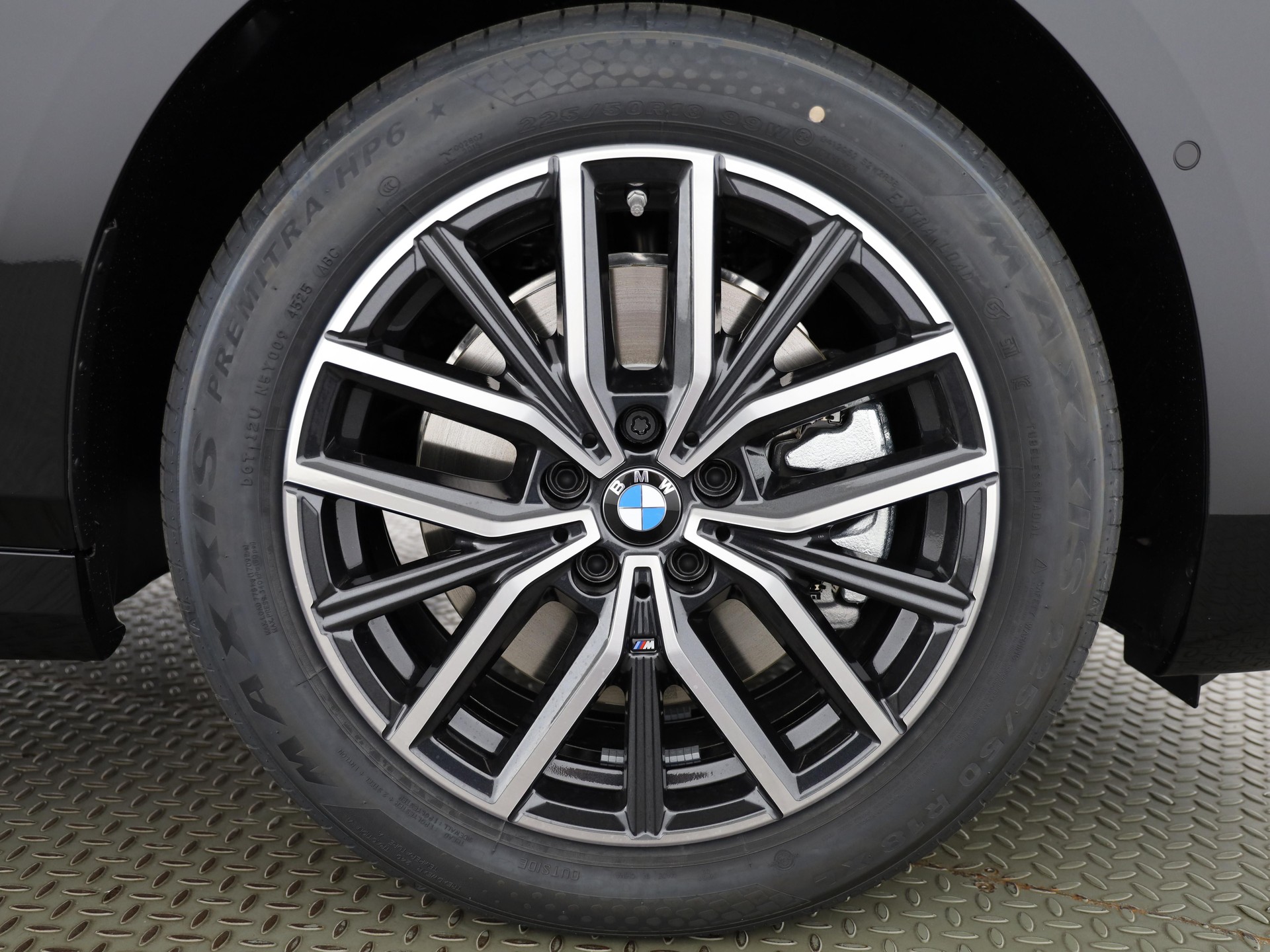 BMW 230e xDrive paddles Active Tourer-image-21