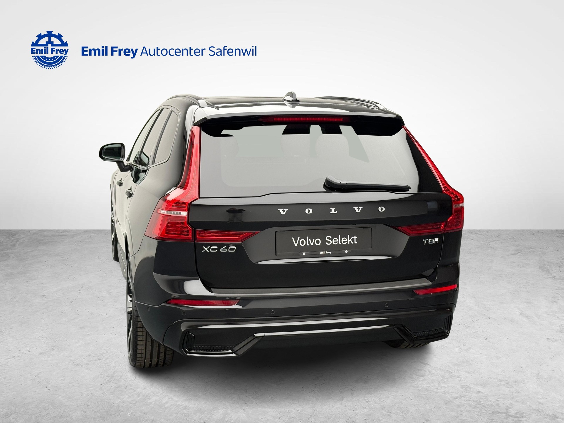 VOLVO XC60 2.0 T8 TE XCLUSIVE Ultra Dark eAWD-image-2