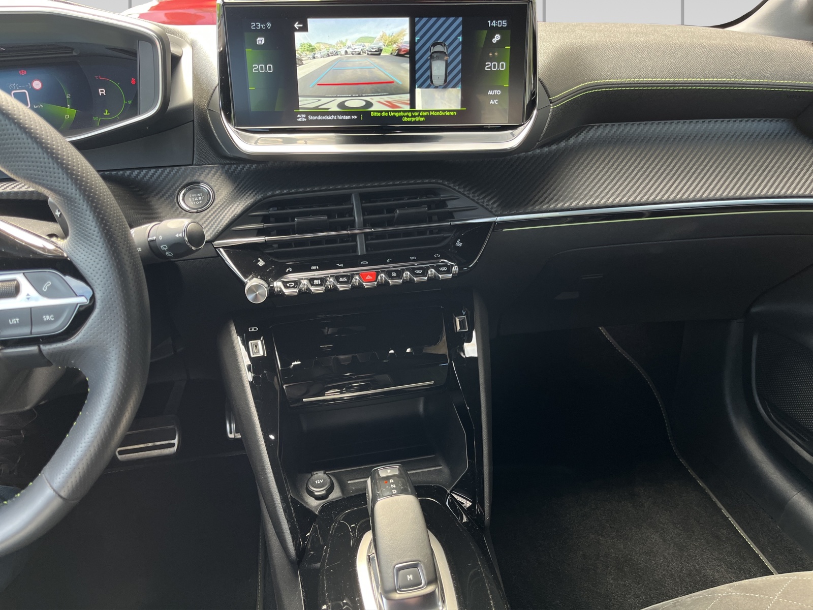 PEUGEOT 208 1.2 PureTech GT EAT8-image-10