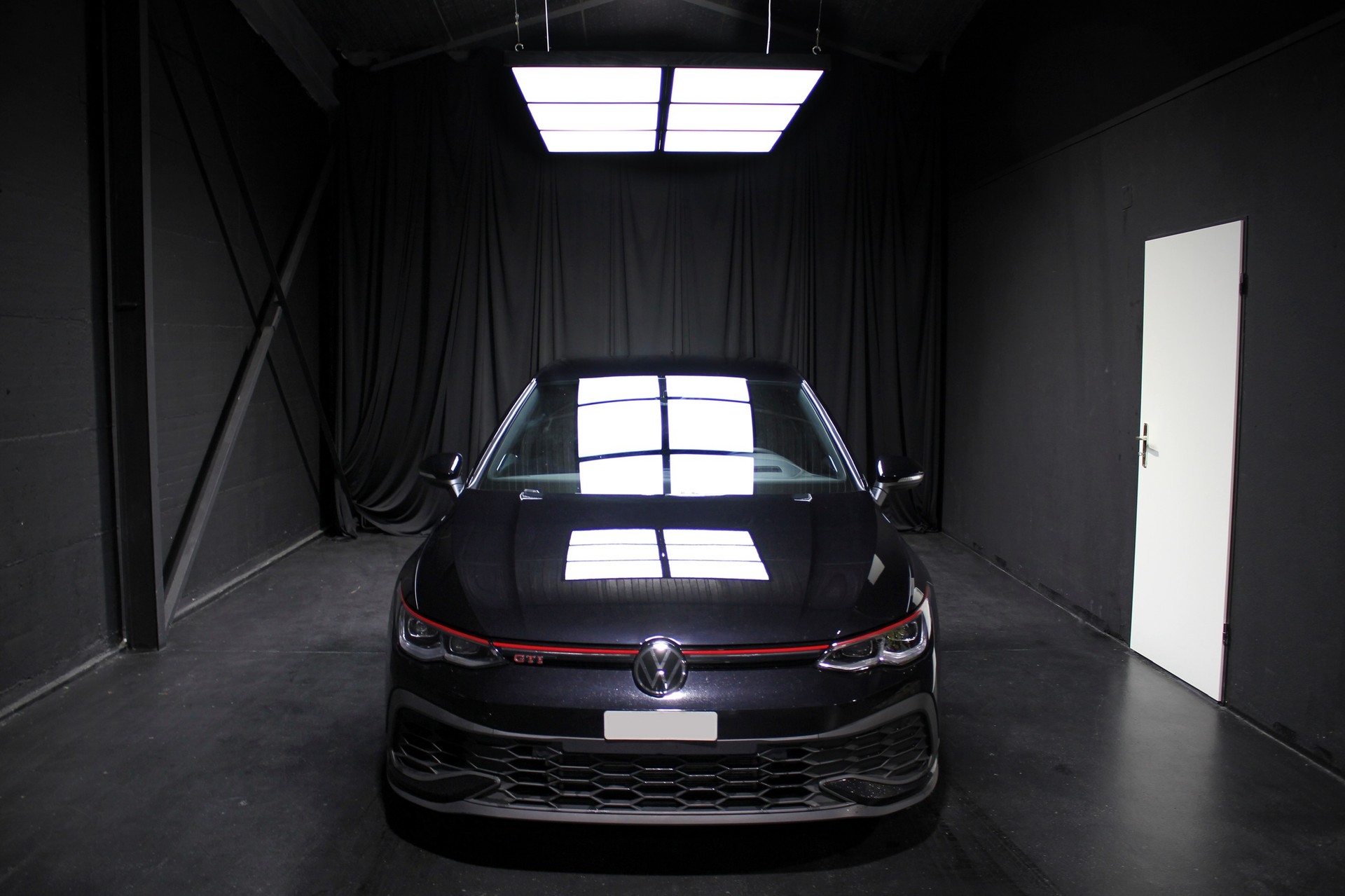 VW Golf 2.0 TSI GTI Clubsport DSG-image-2
