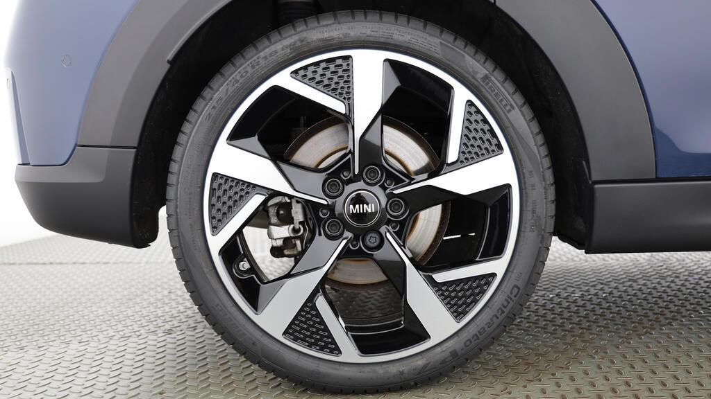 MINI Cooper 5 door S-image-10
