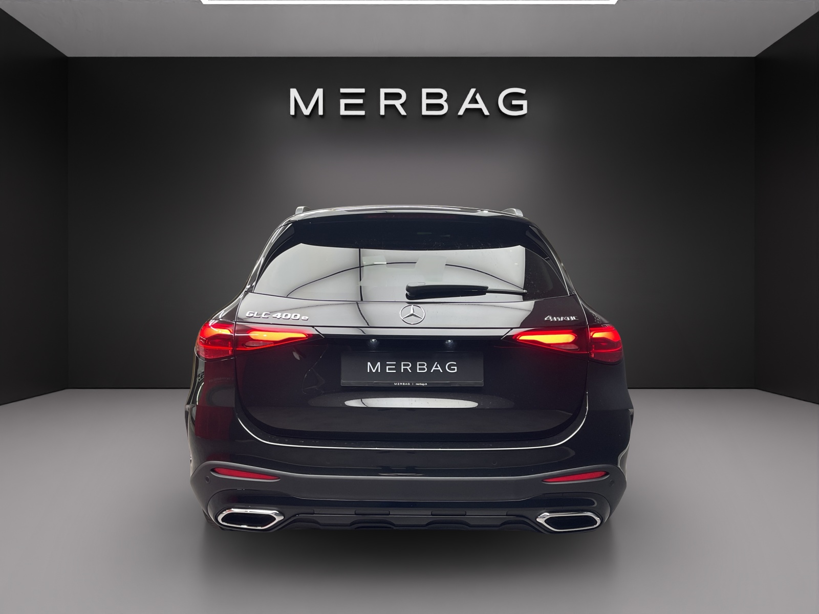 MERCEDES-BENZ GLC 400 e 4MATIC with EQ Hybrid Technology-image-4