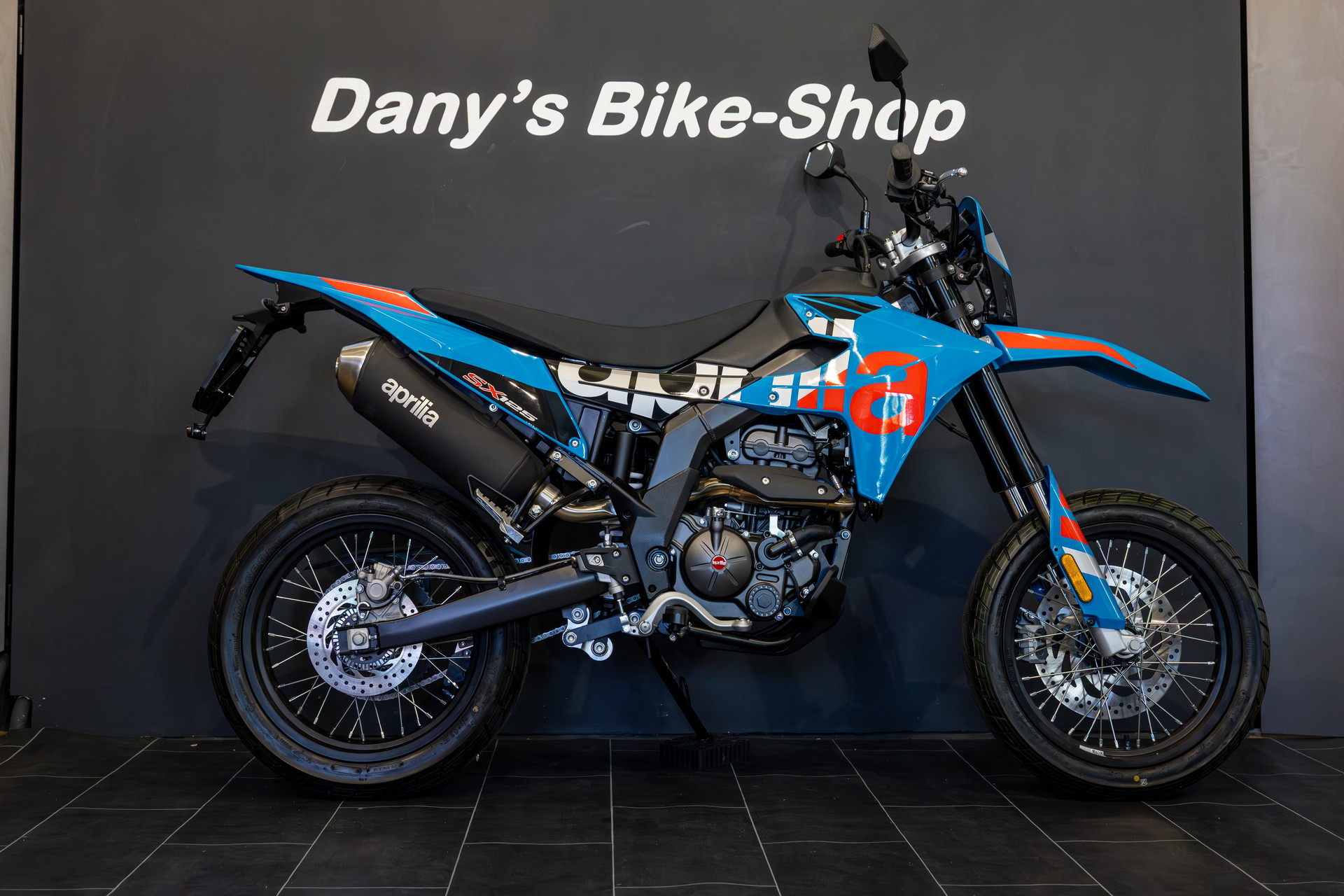 APRILIA SX 125 E5+-showroom-element-2