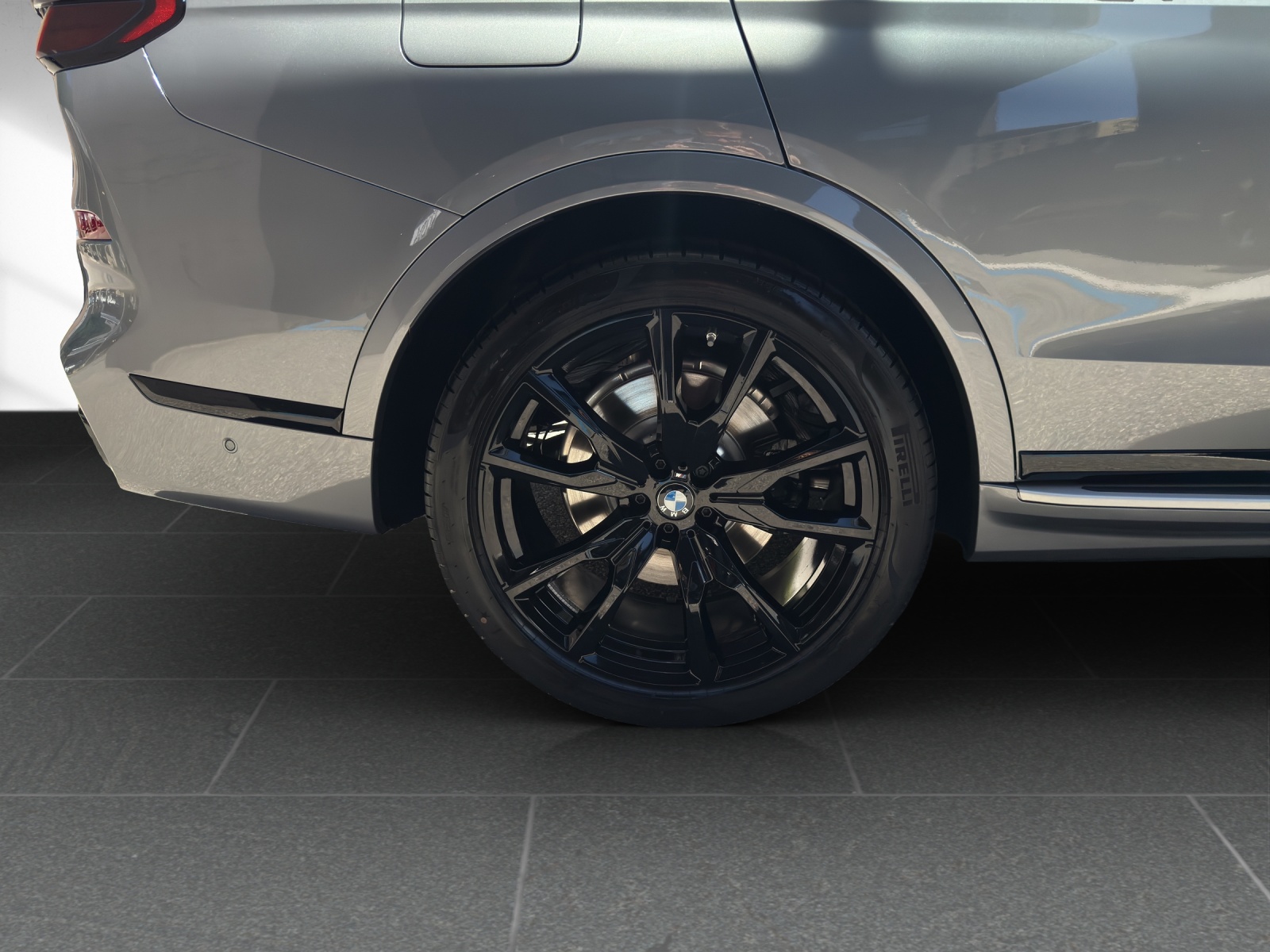 BMW X7 xDrive 48V 40d M Sport Pro Steptronic-image-10