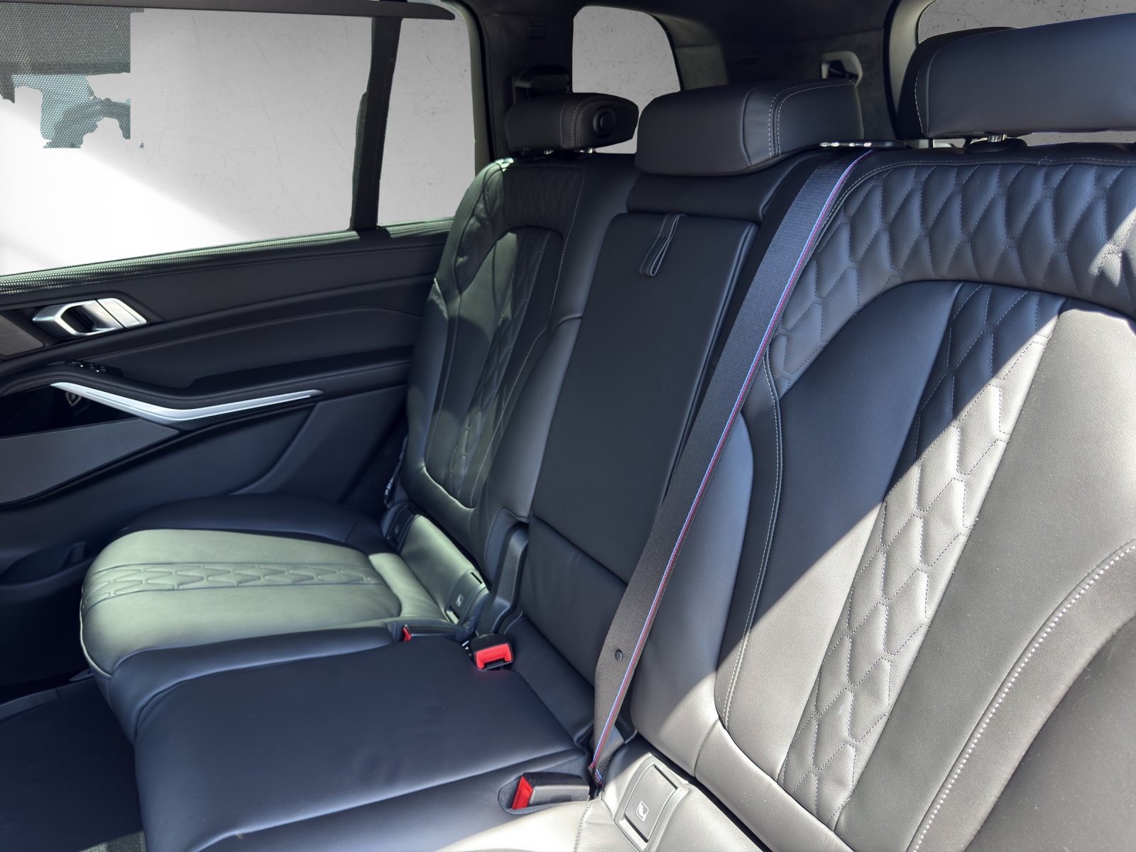 BMW X7 xDrive 48V 40d M Sport Pro Steptronic-image-16