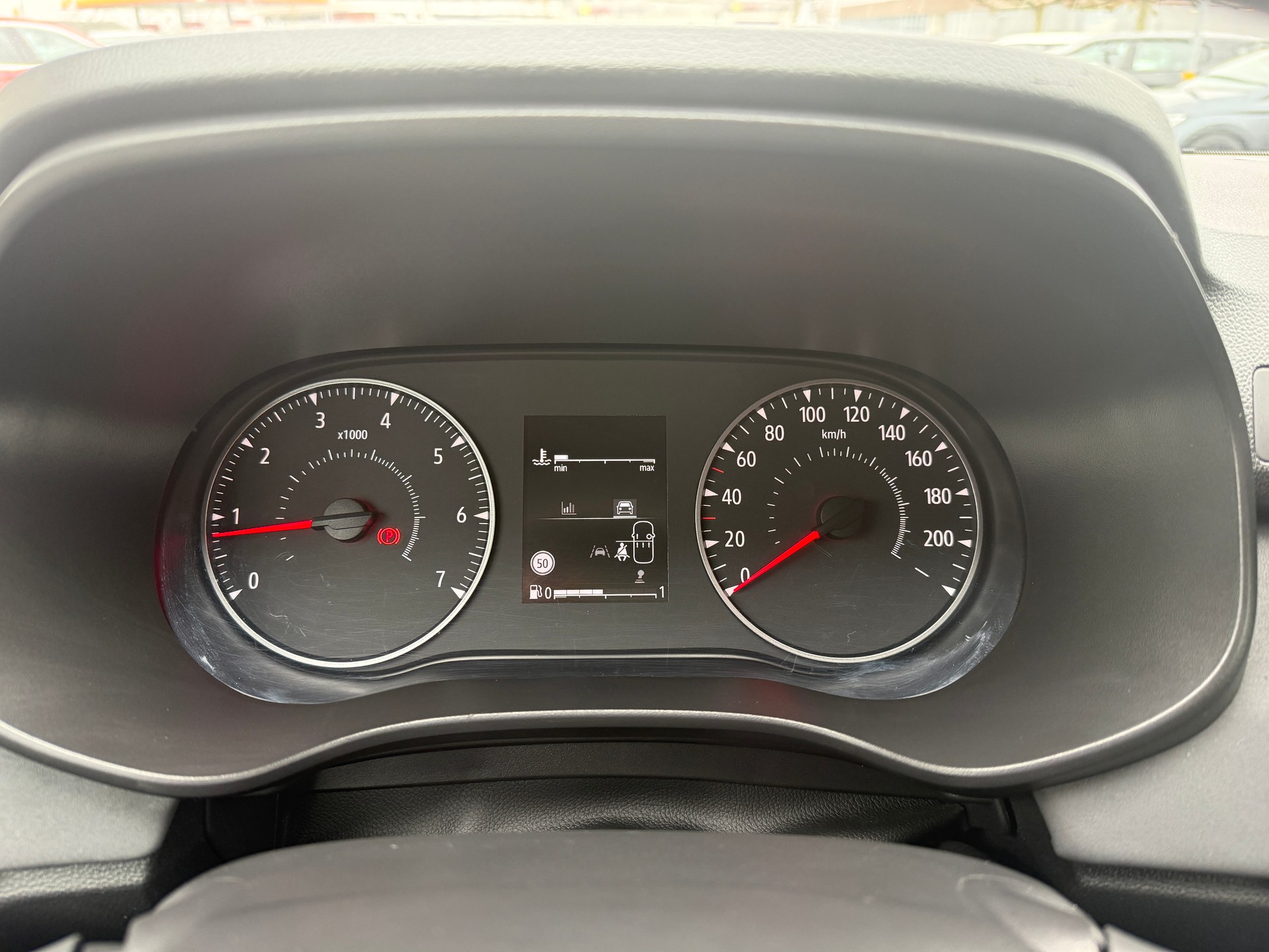 DACIA Jogger TCe 110 Extreme-image-13