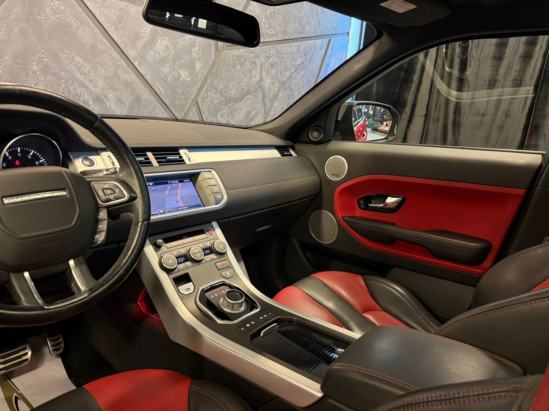 LAND ROVER Range Rover Evoque 2.0 Si4 Dynamic AT6-image-9