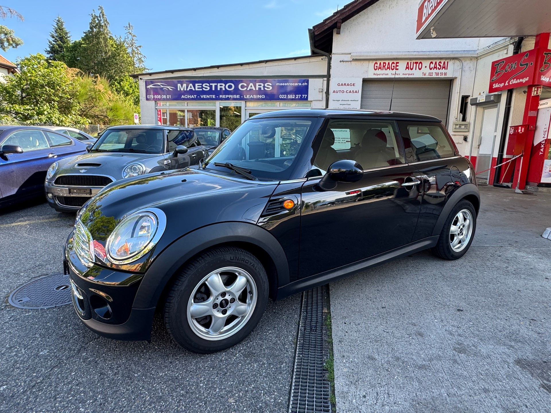 MINI Cooper-image-2