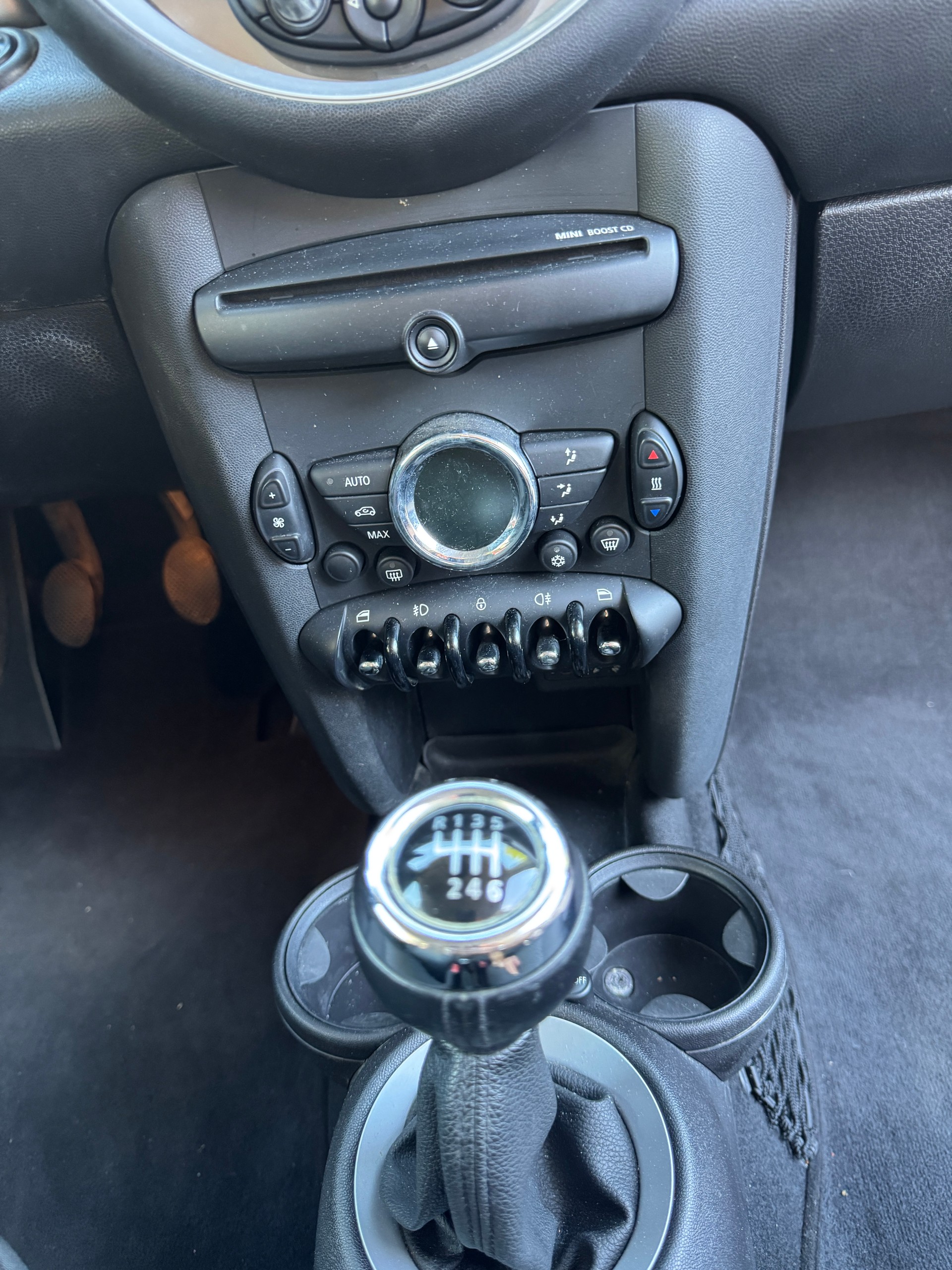 MINI Cooper-image-10