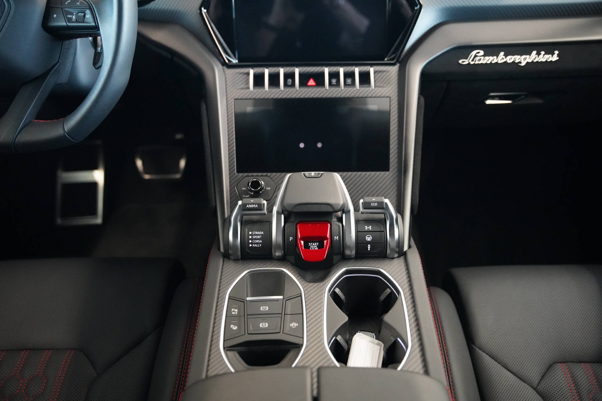 LAMBORGHINI Urus Performante-image-13