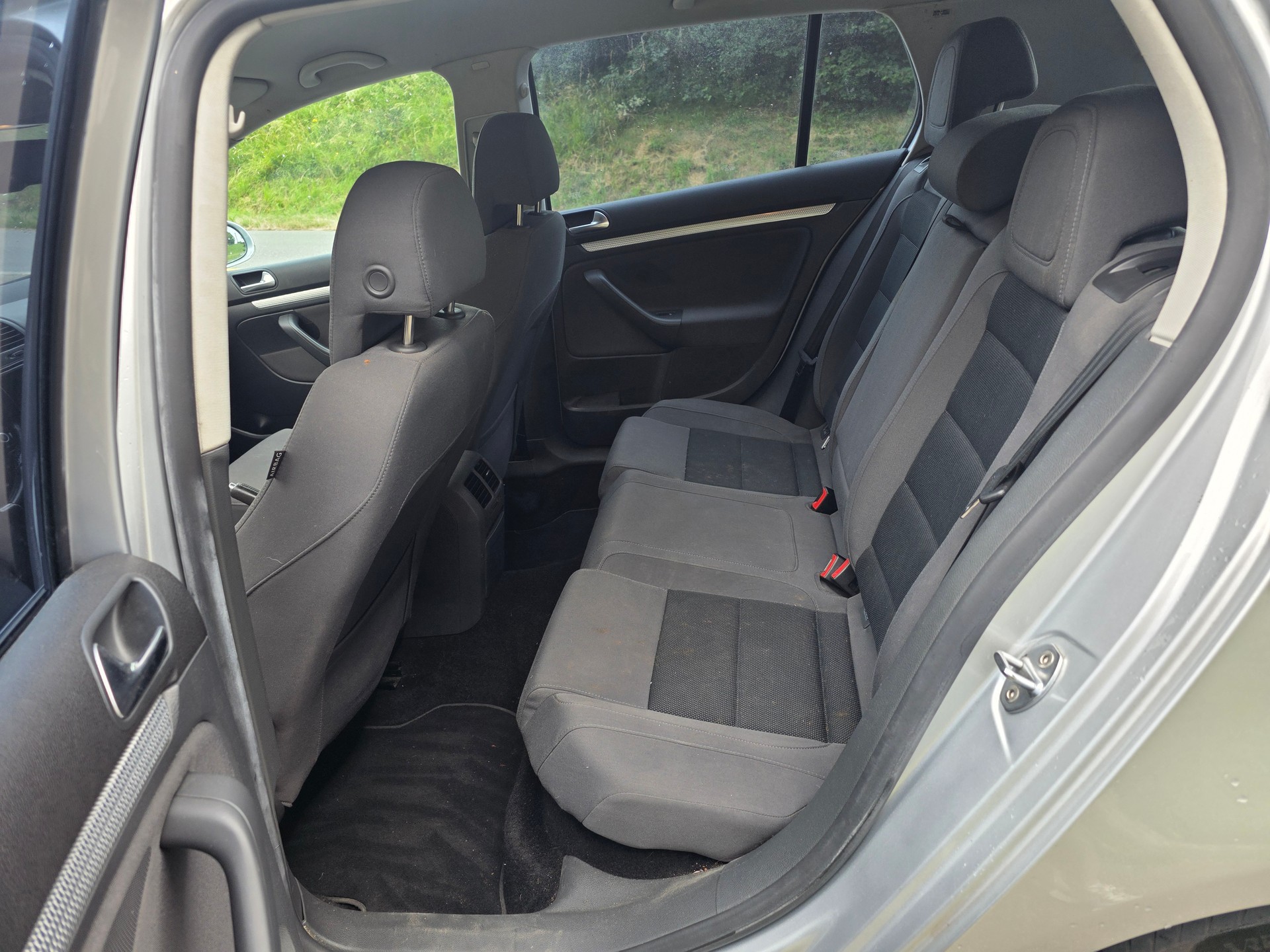VW Golf R32 4Motion DSG-image-9