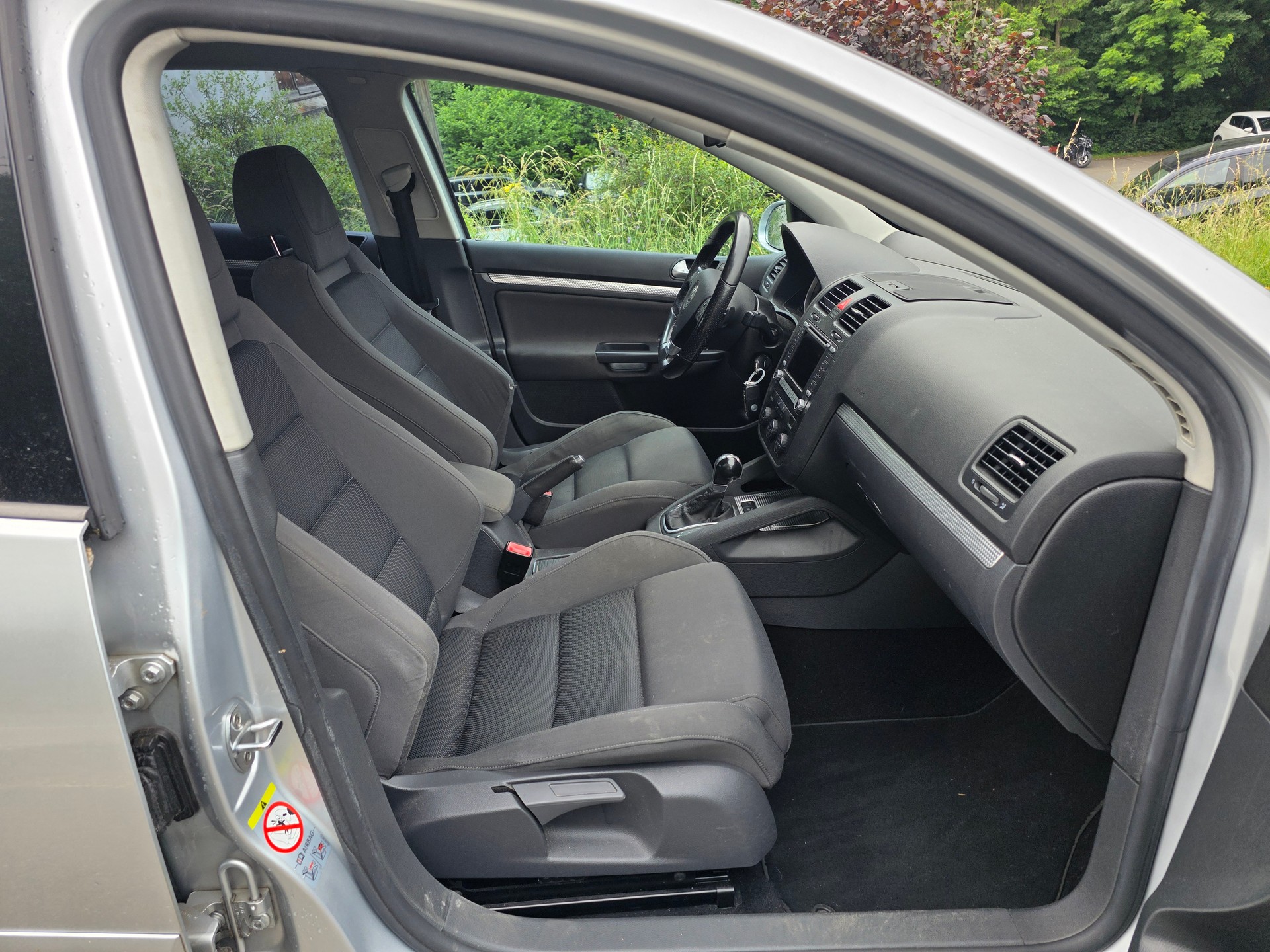 VW Golf R32 4Motion DSG-image-8