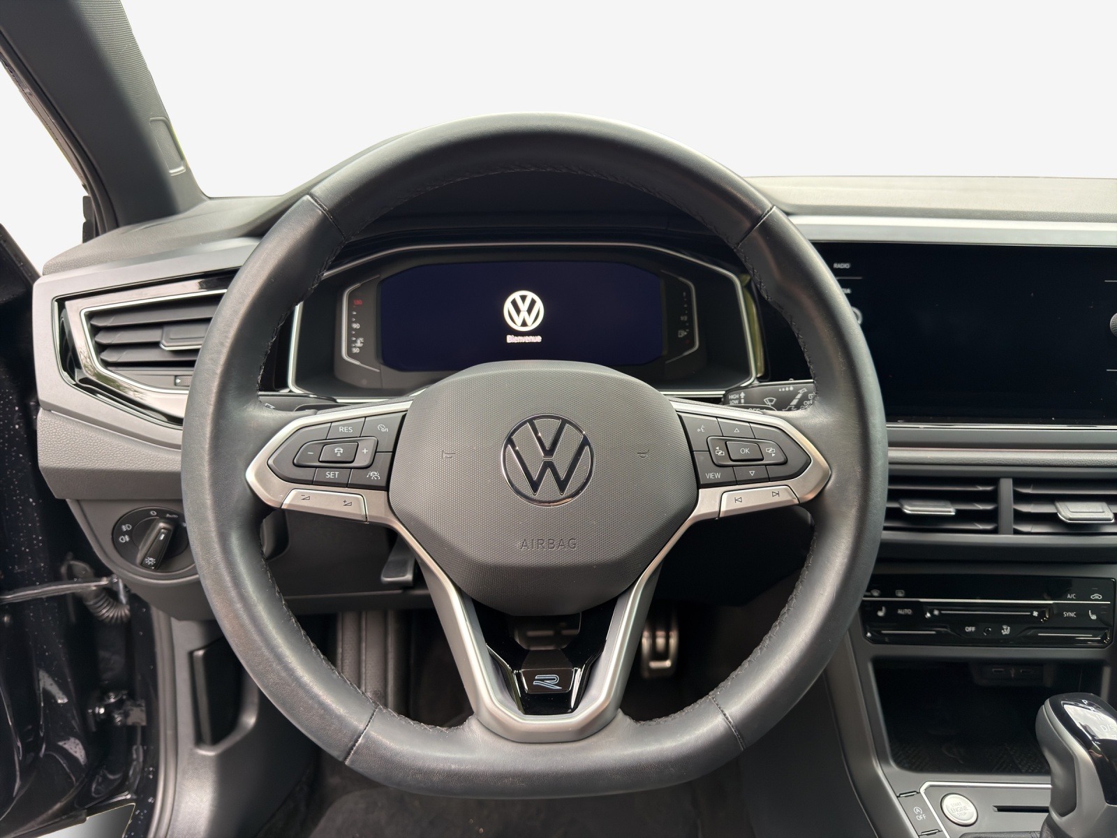 VW Taigo 1.5 TSI R-Line DSG-image-9