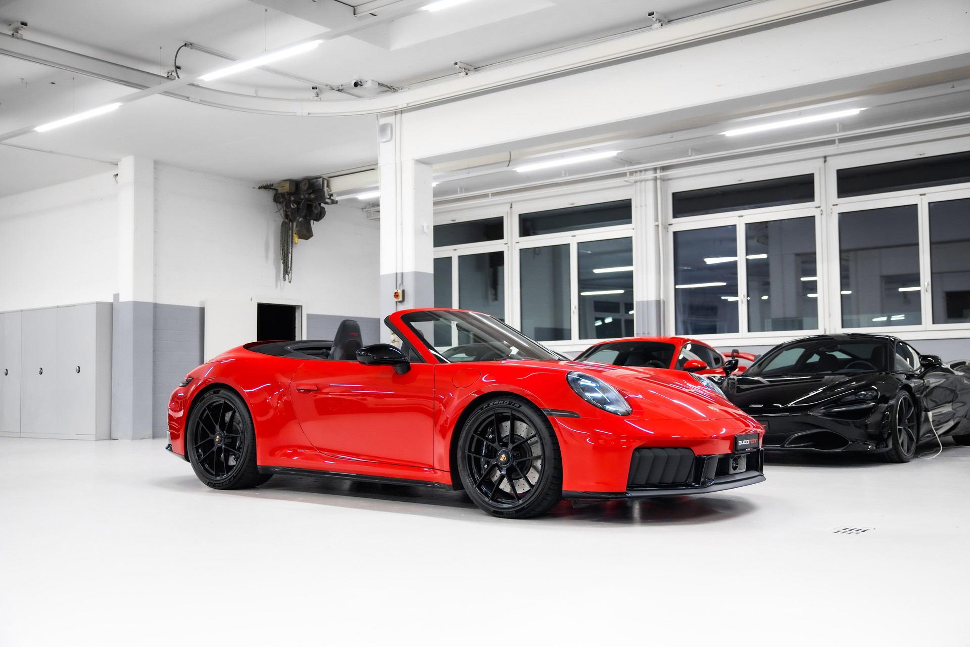 PORSCHE 911 Carrera 4 Cabriolet GTS PDK-image-0
