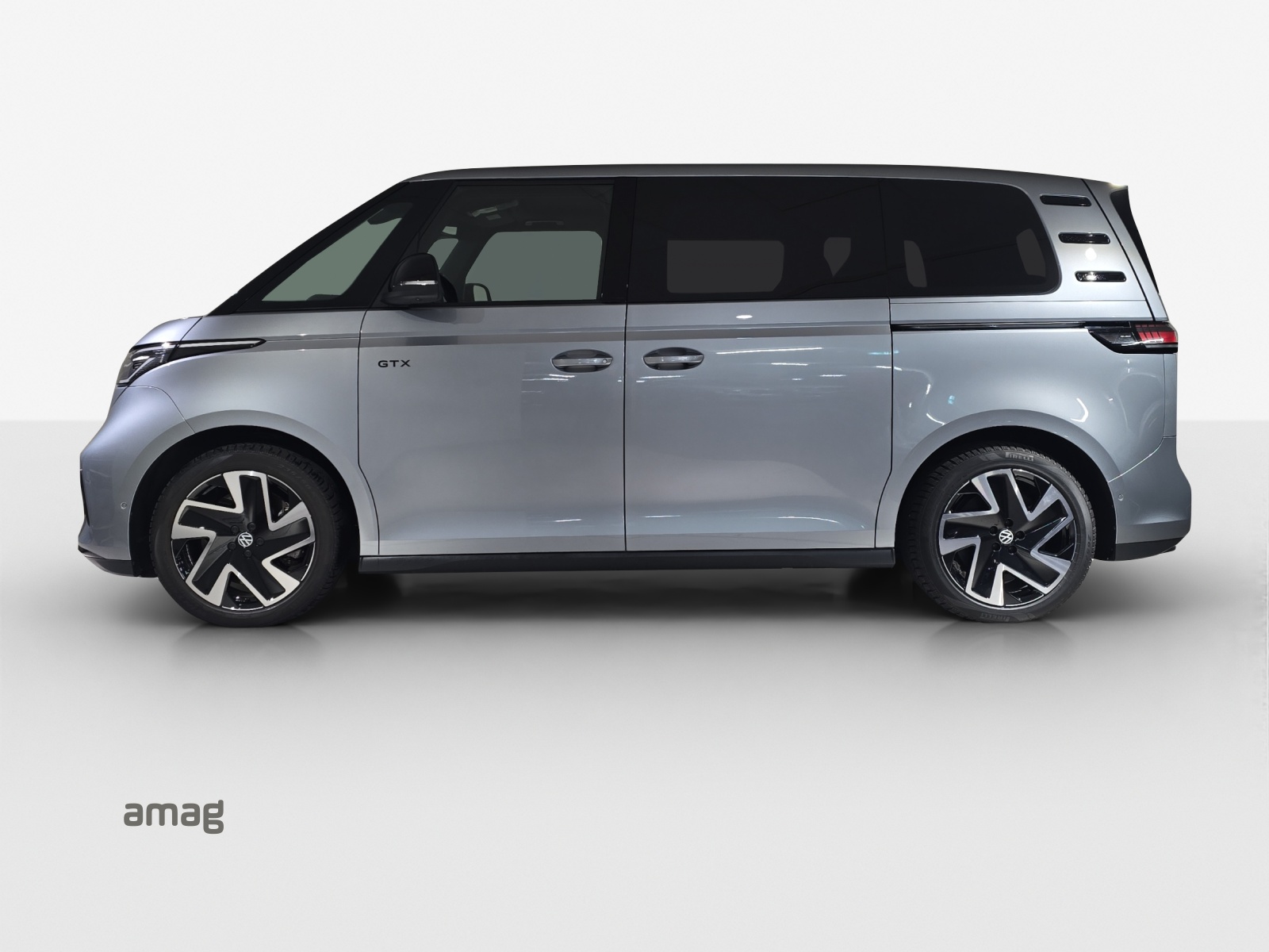 VW ID.Buzz LWB GTX 4 Motion-image-1