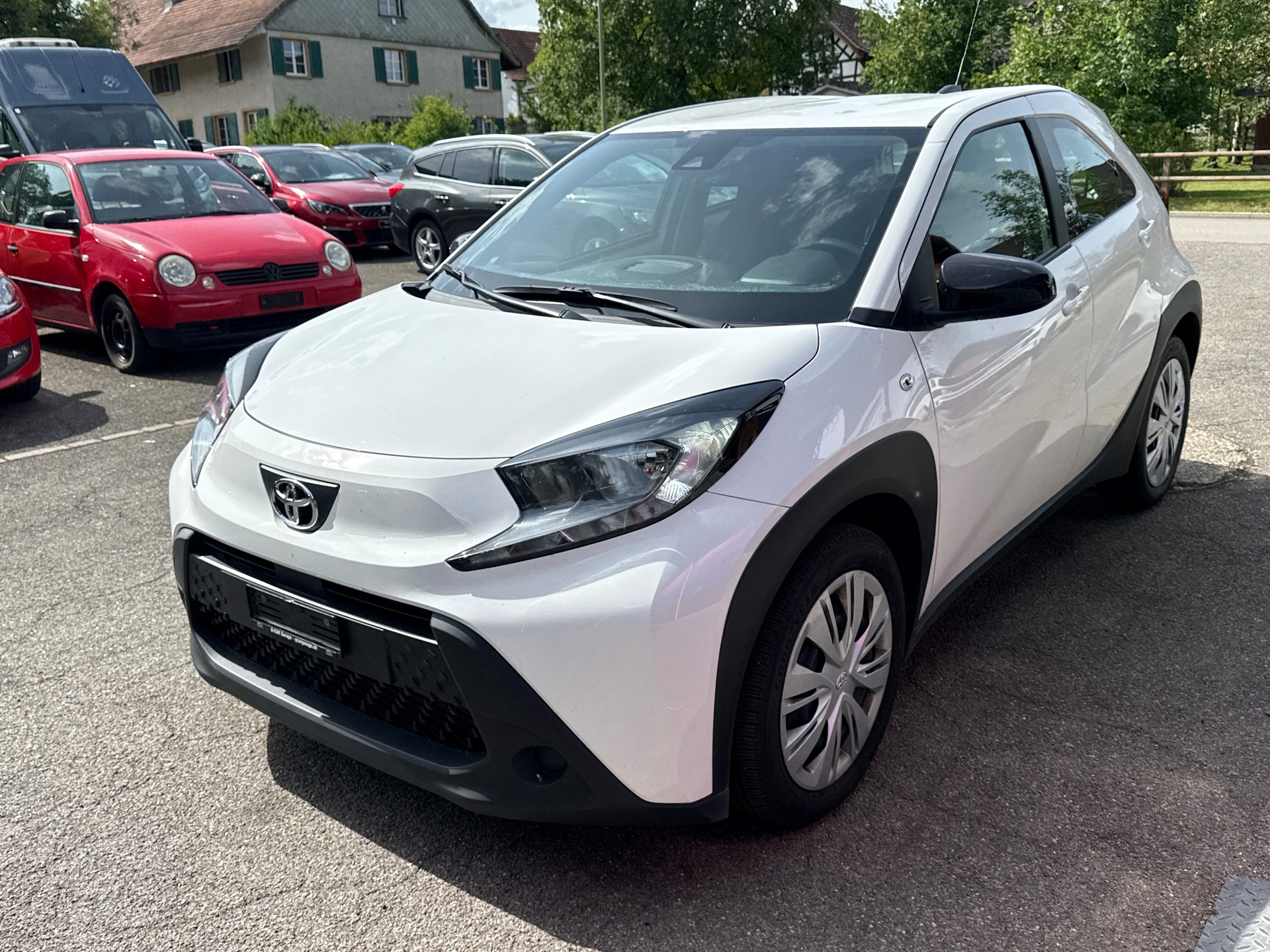 TOYOTA Aygo X 1.0 VVT-i Comfort CVT-image-1