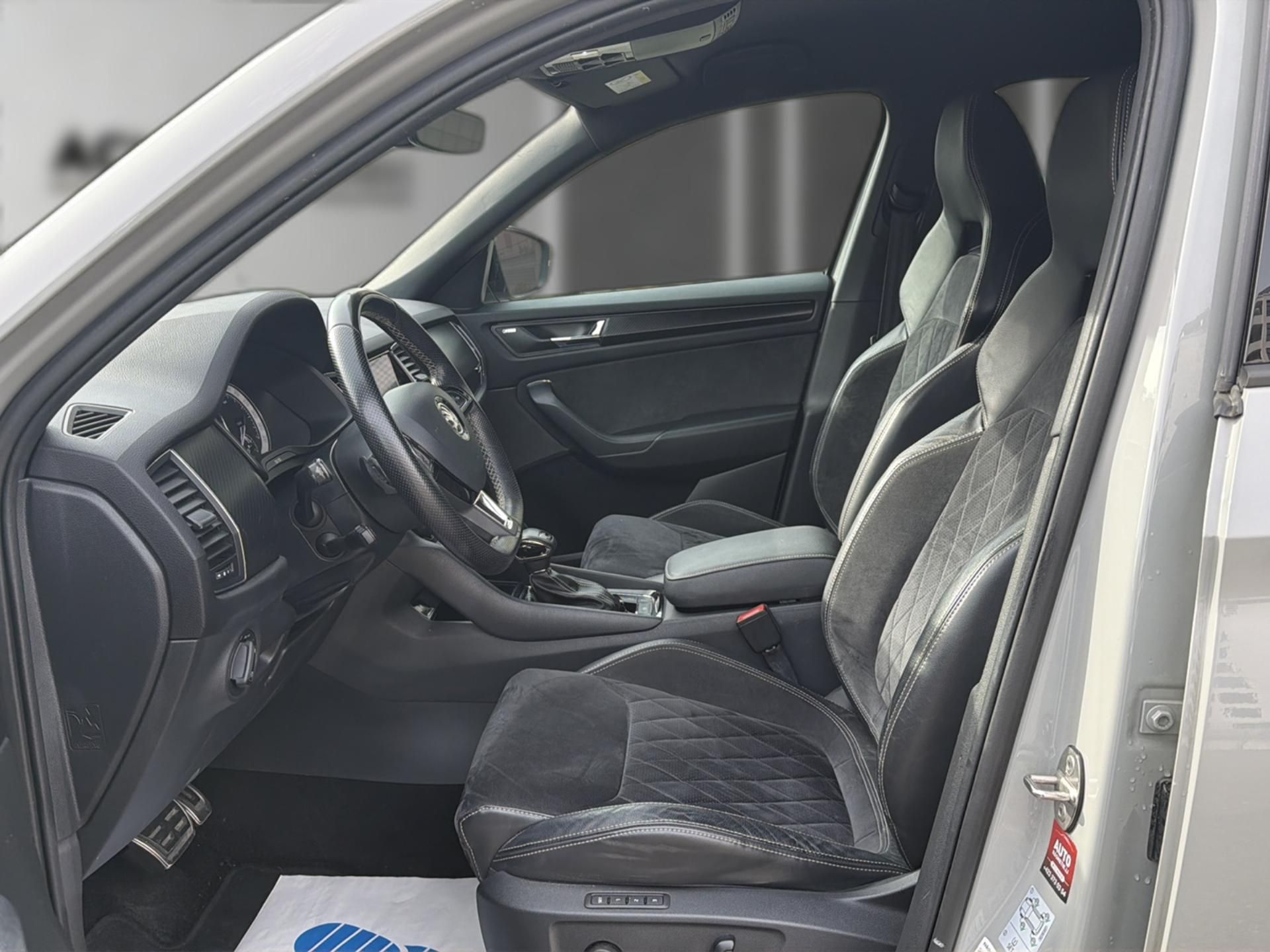 SKODA Kodiaq 2.0 TSI Sport Line DSG 4x4-image-10