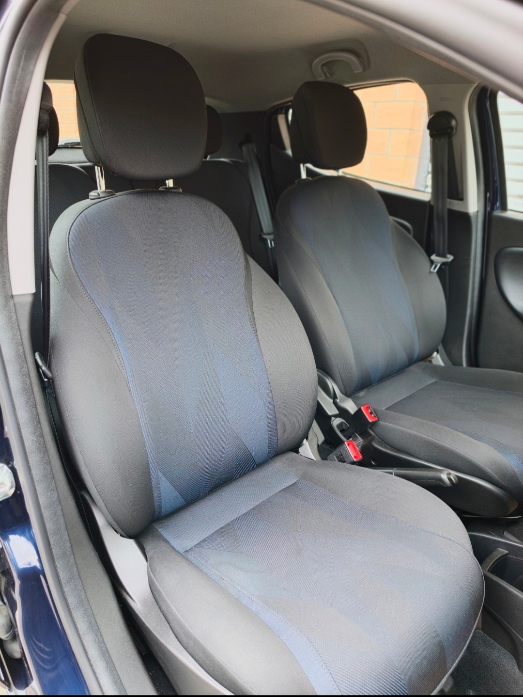 LANCIA YPSILON-image-10