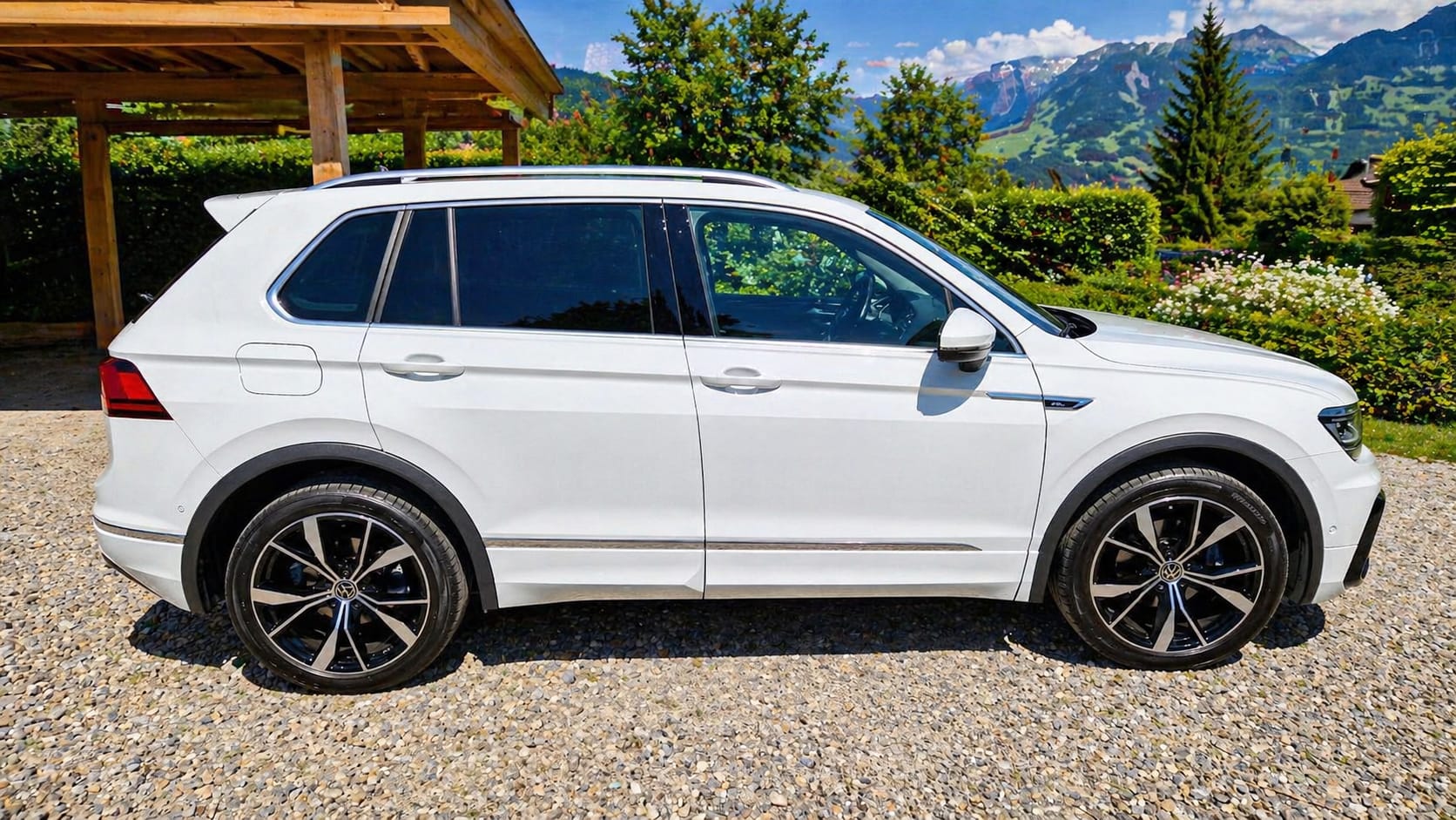 VW Tiguan 2.0 TDI SCR Highline DSG-image-0