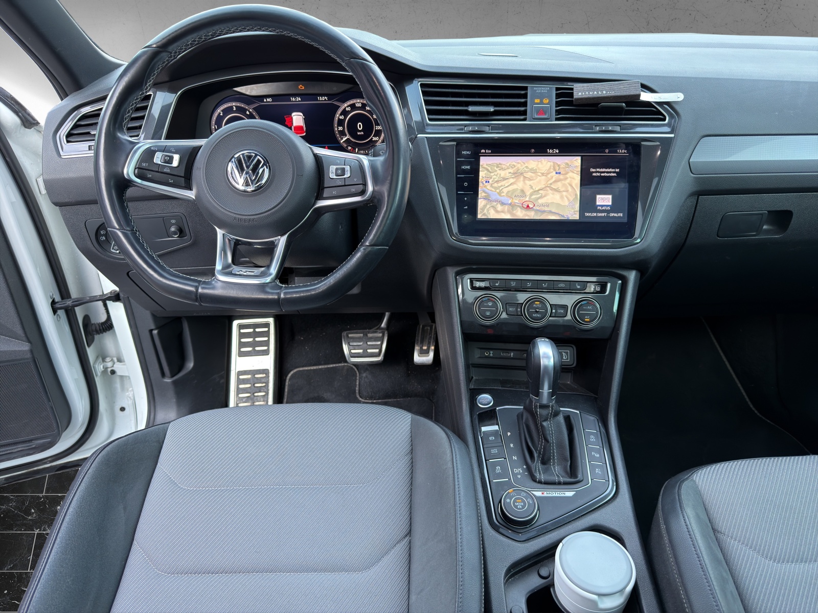 VW Tiguan 2.0 TDI SCR Highline DSG-image-8