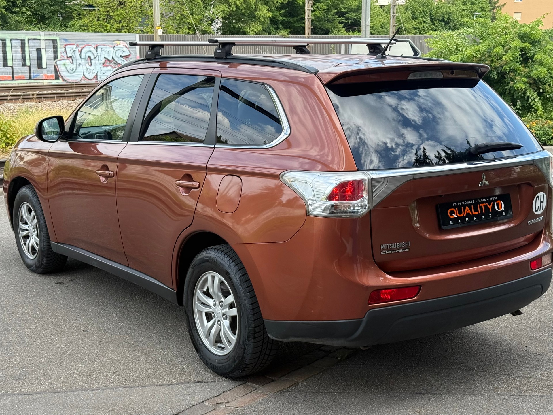 MITSUBISHI Outlander 2.0 Navigator CVT-image-3
