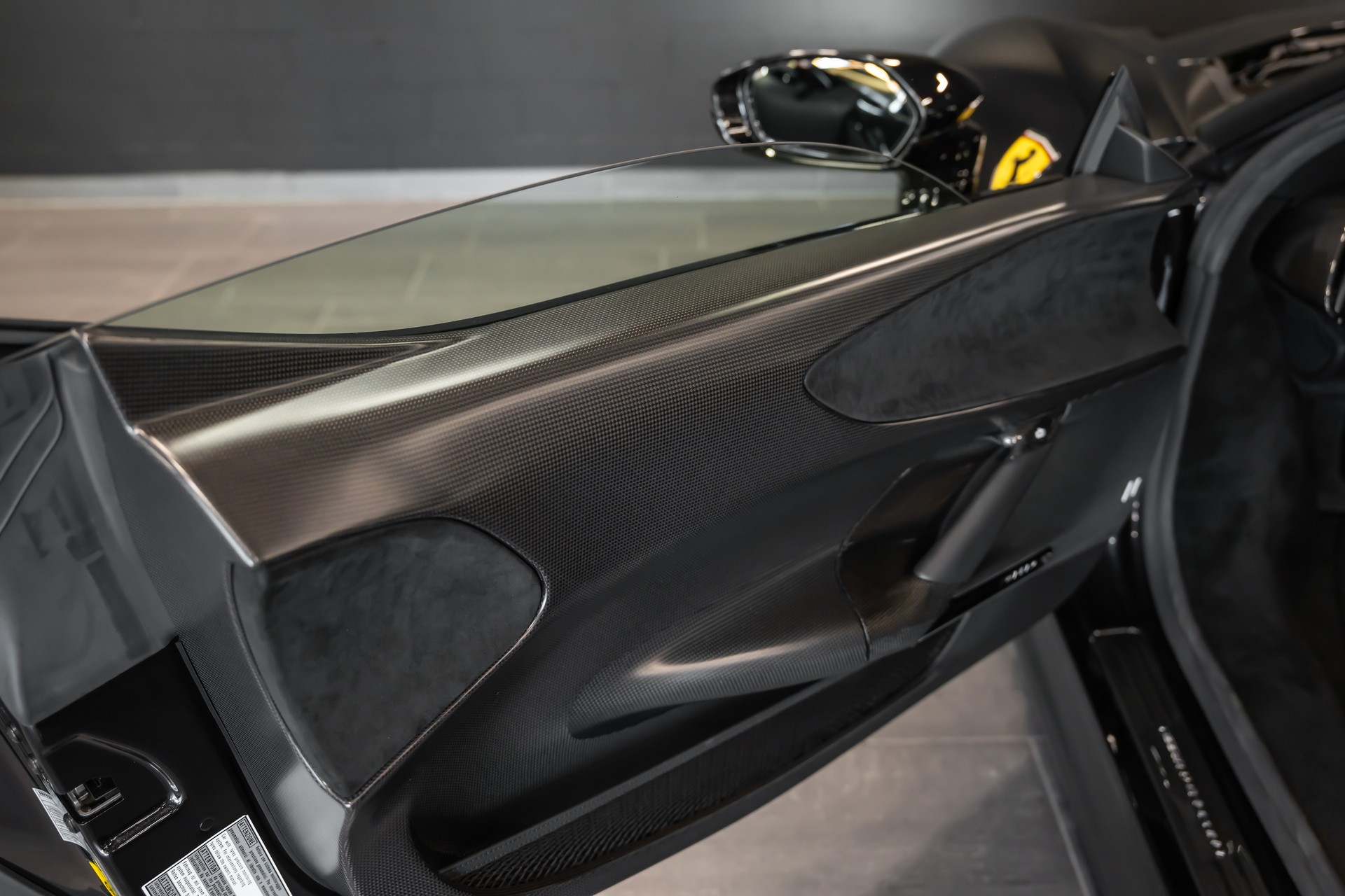 FERRARI SF90 Stradale Assetto-Fiorano / Full Carbon Interieur & Exterieur / CH Auto / Traum Ausstattung / Ferrari Garantie-image-13