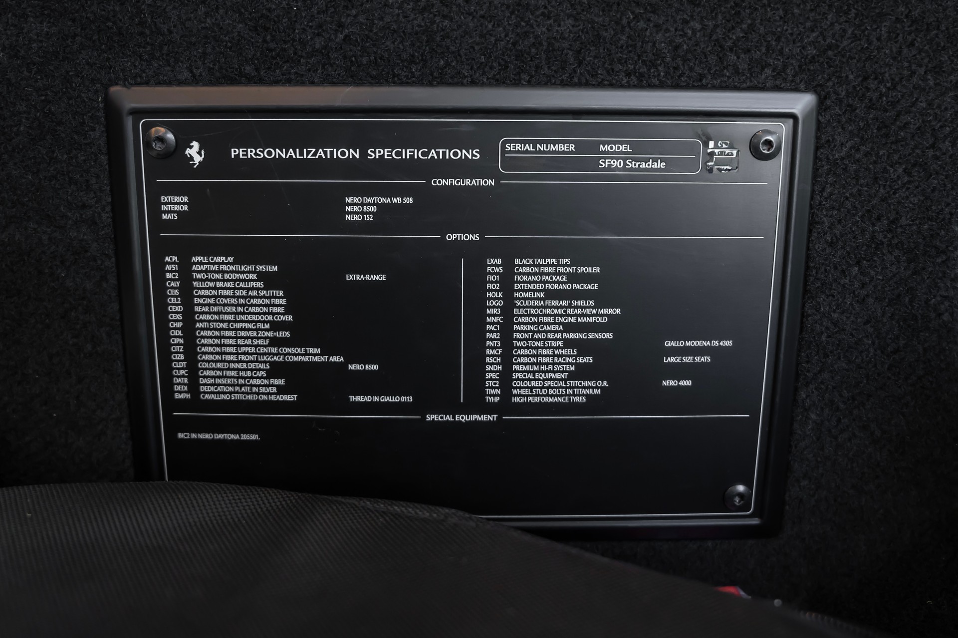 FERRARI SF90 Stradale Assetto-Fiorano / Full Carbon Interieur & Exterieur / CH Auto / Traum Ausstattung / Ferrari Garantie-image-15